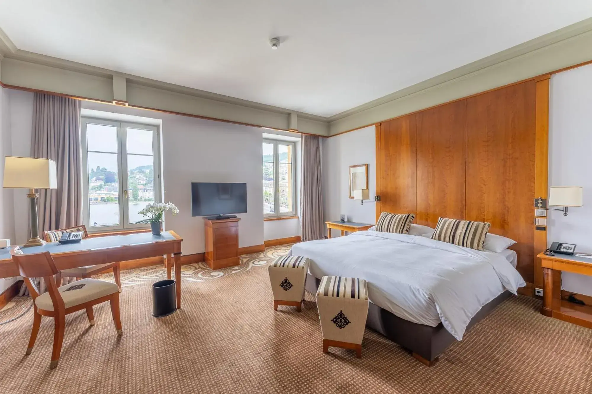 Superior Double Room in Beau Rivage Hotel Superior Double Room in Beau Rivage Hotel