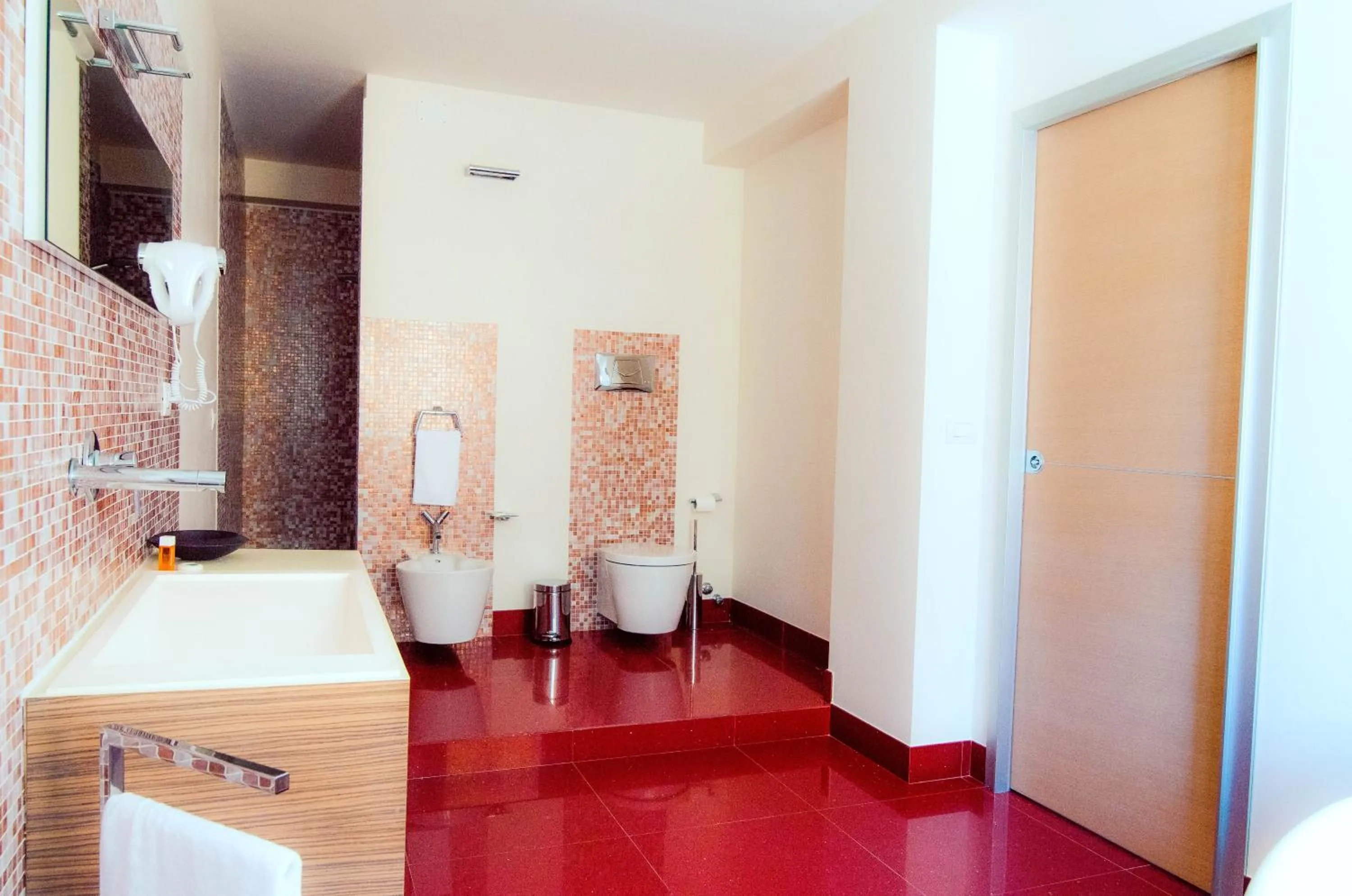 Bathroom in Portopalosuite