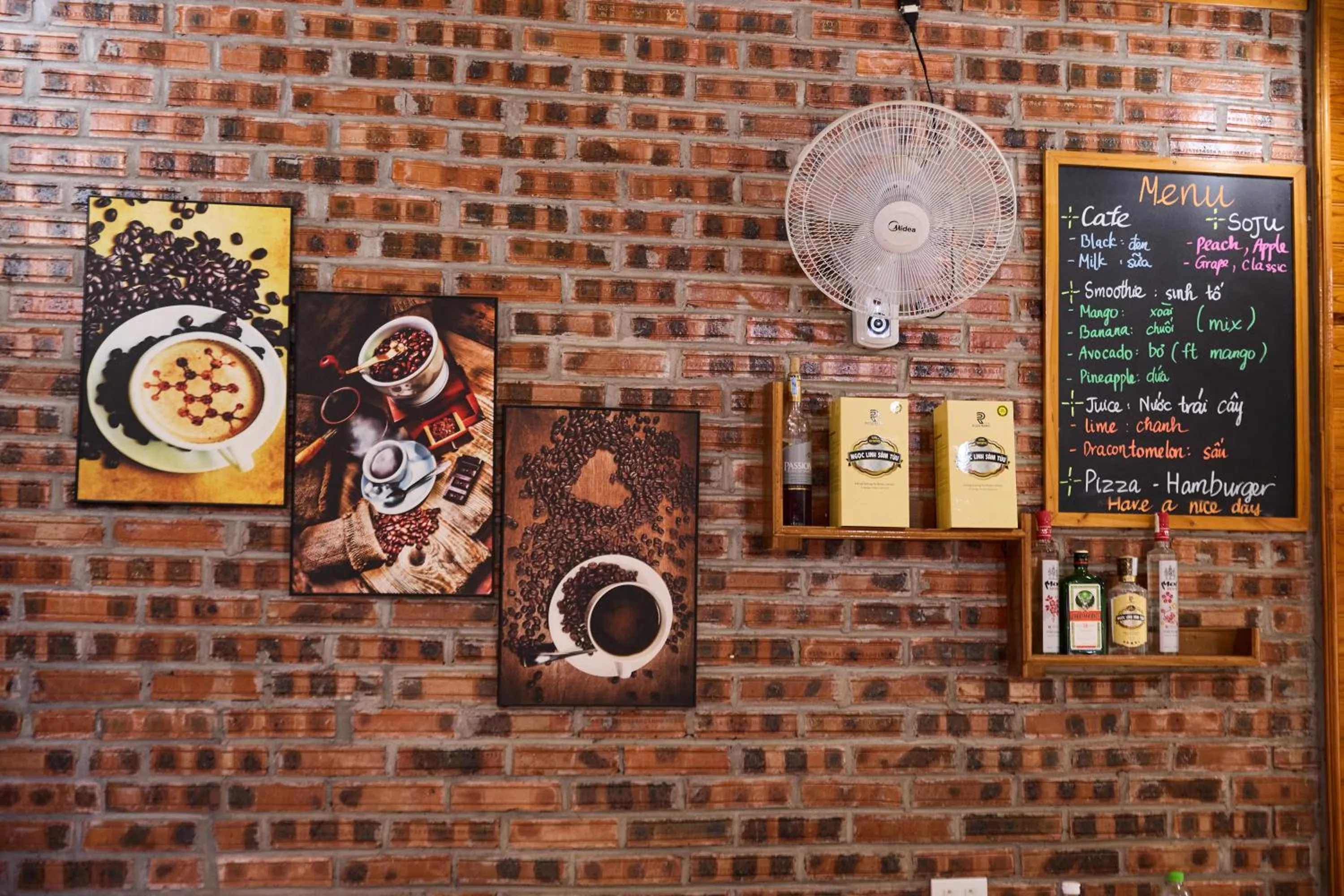 Restaurant/places to eat in Cosiana Homestay