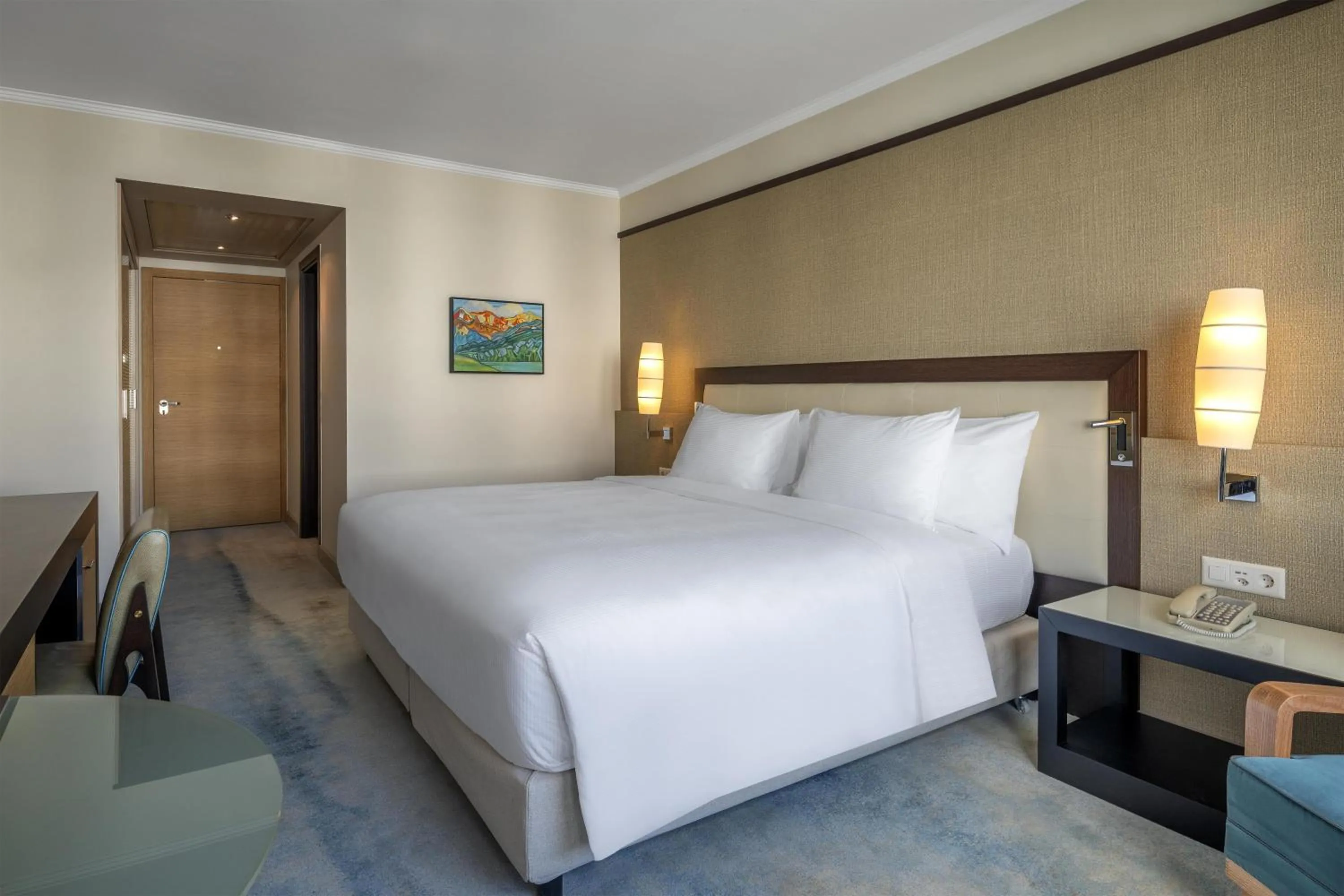 Bed in Hilton Geneva Hotel and Conference Centre