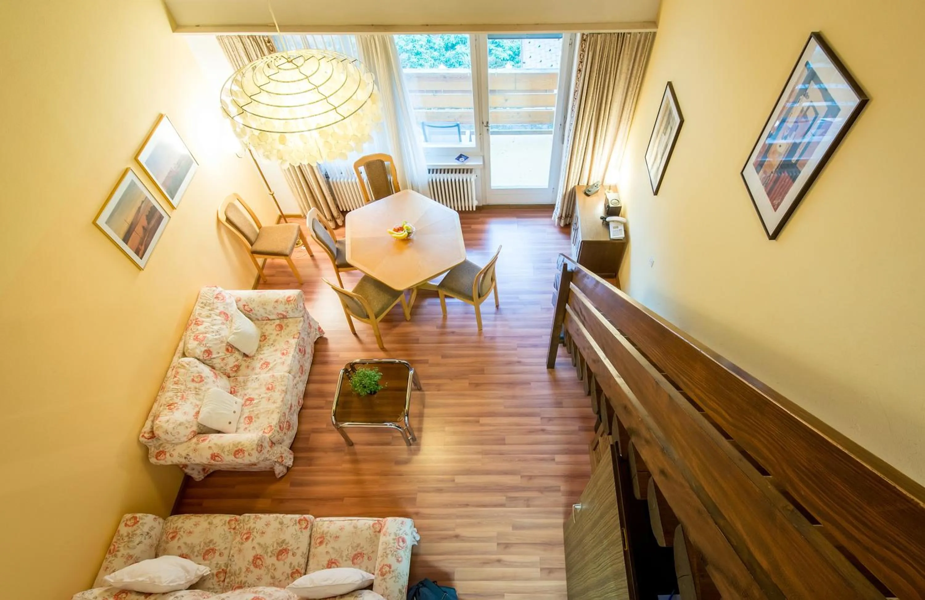 Living room in Badehotel Salina Maris – Wellness & Vintage