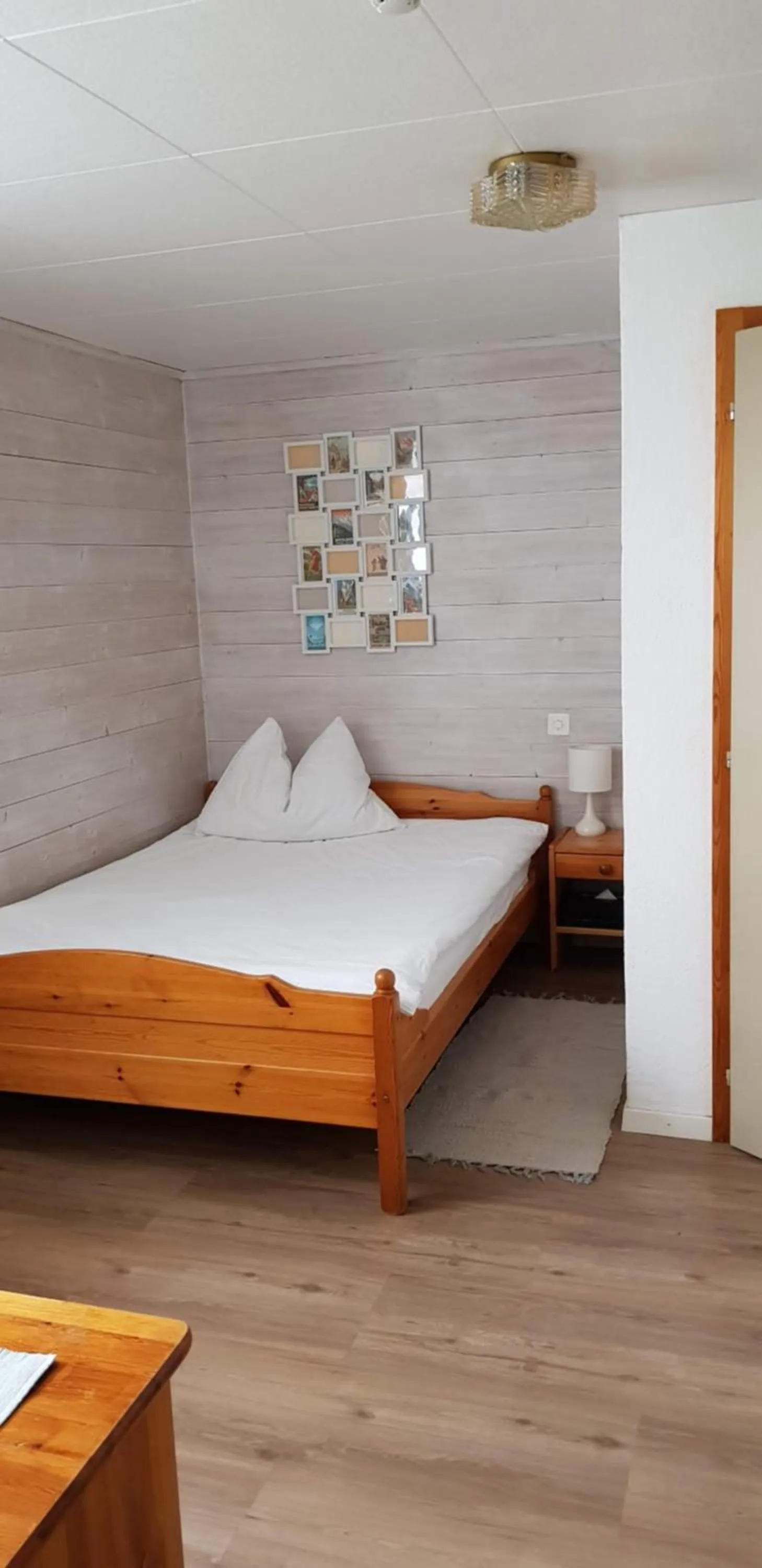 Photo of the whole room, Bed in Gasthof Schoenegg B&B