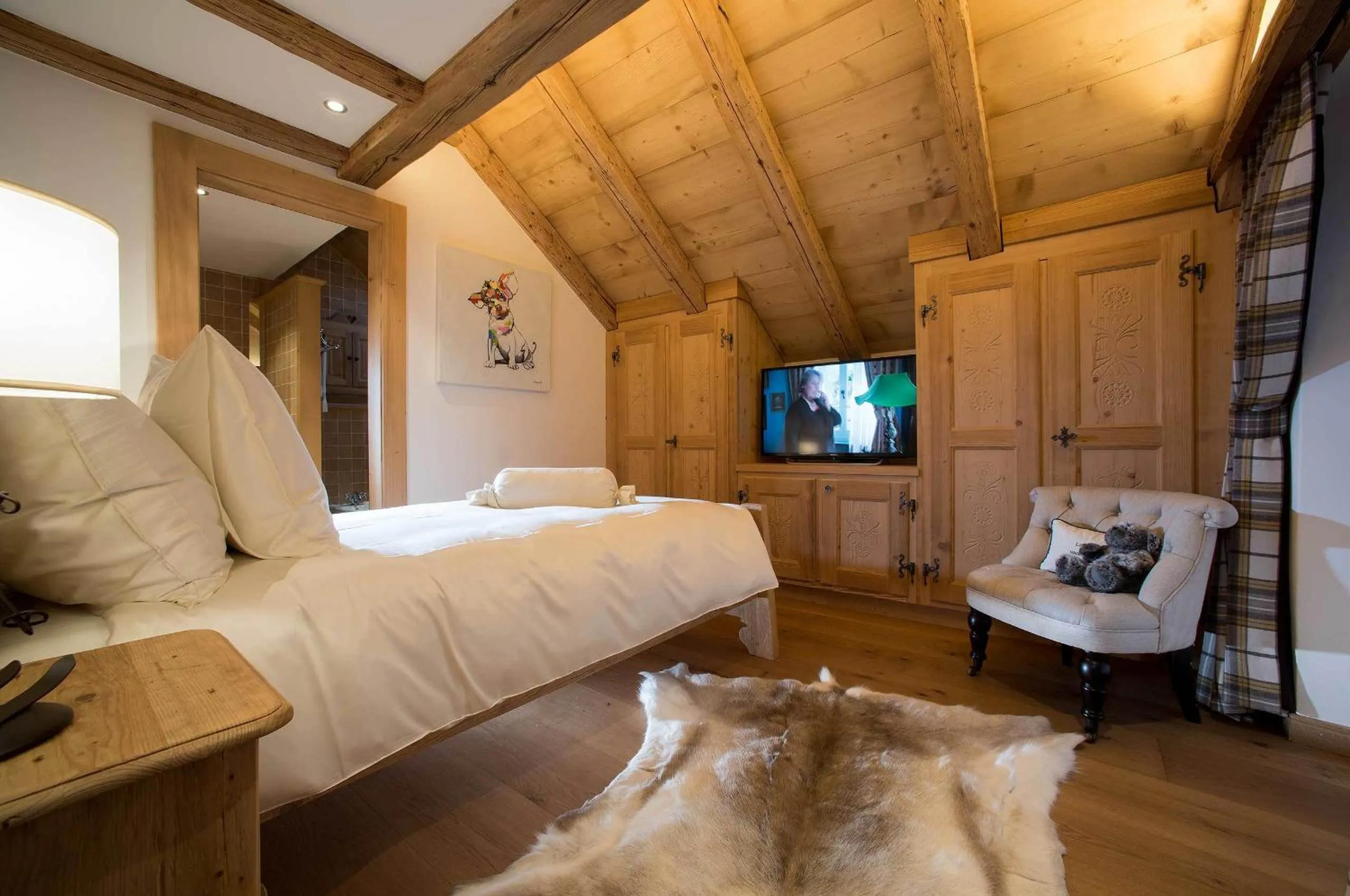 Photo of the whole room, Bed in Hotel Olden