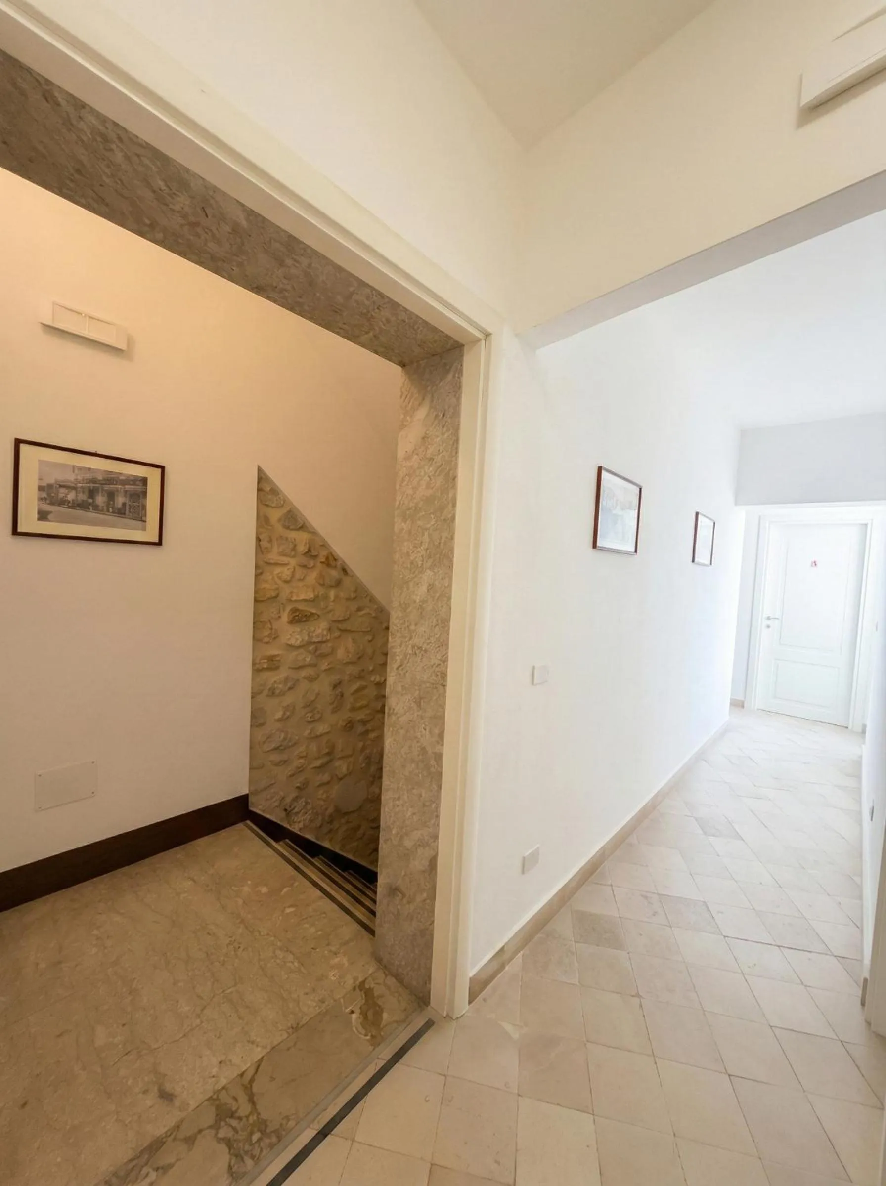 Decorative detail in Ortigia Mastrarua rooms