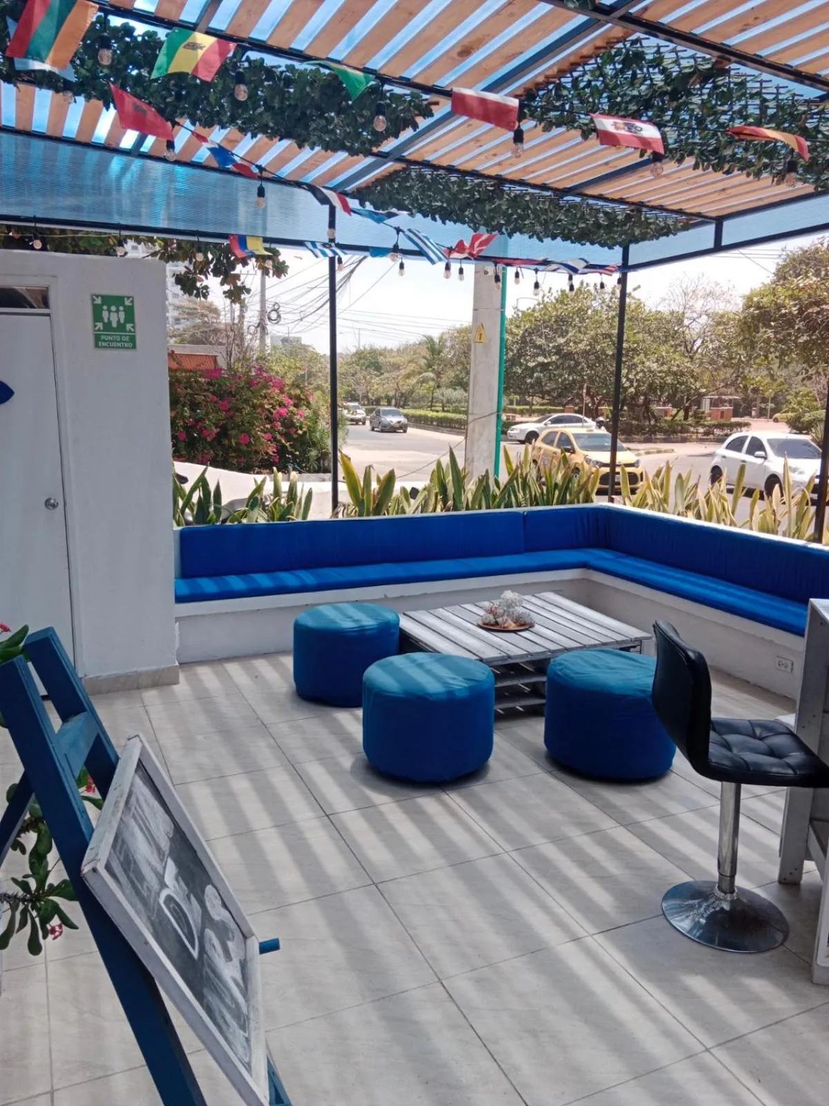 Facade/entrance in Mar de Indias House