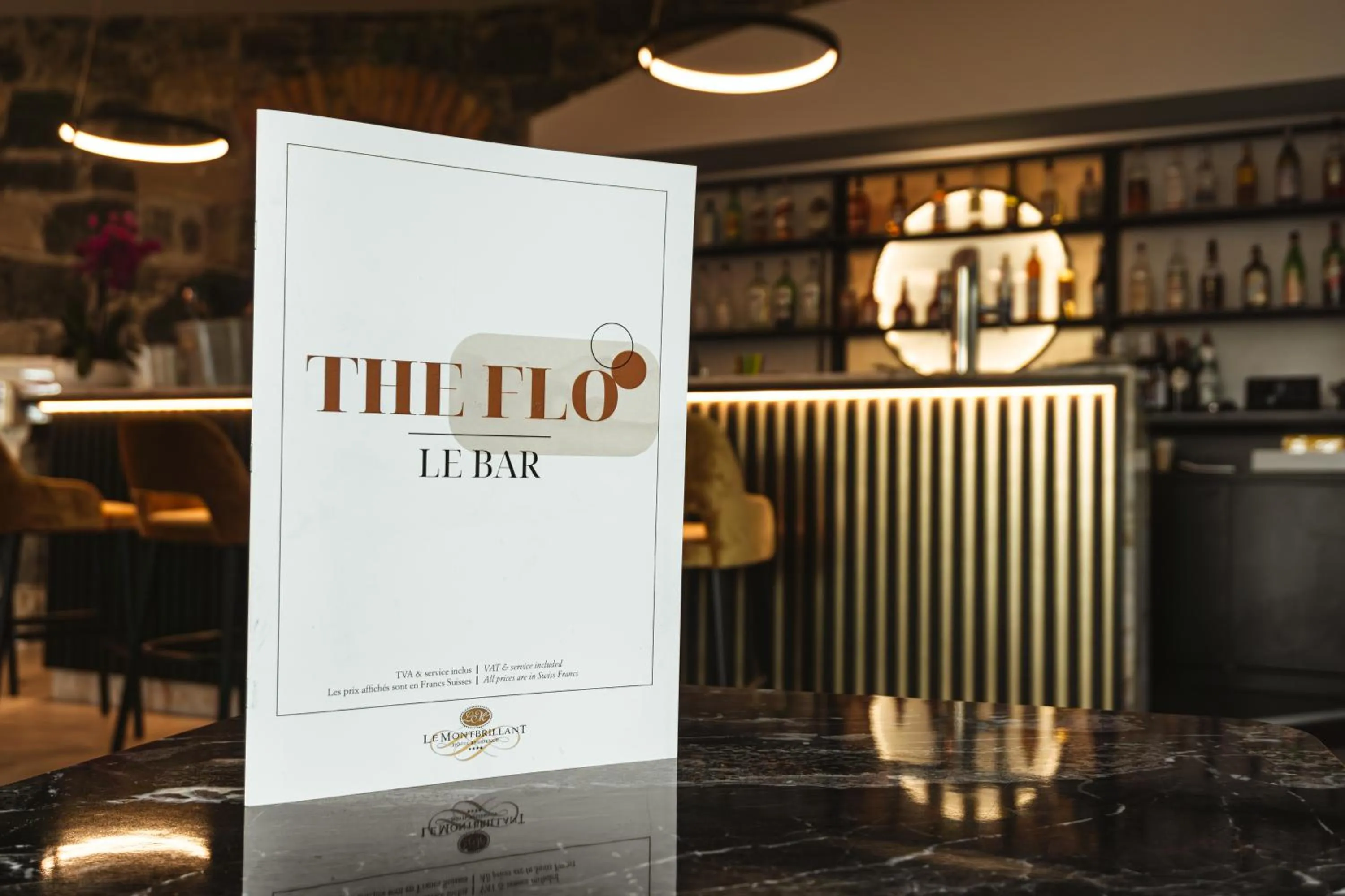 Lounge or bar in Hotel Montbrillant