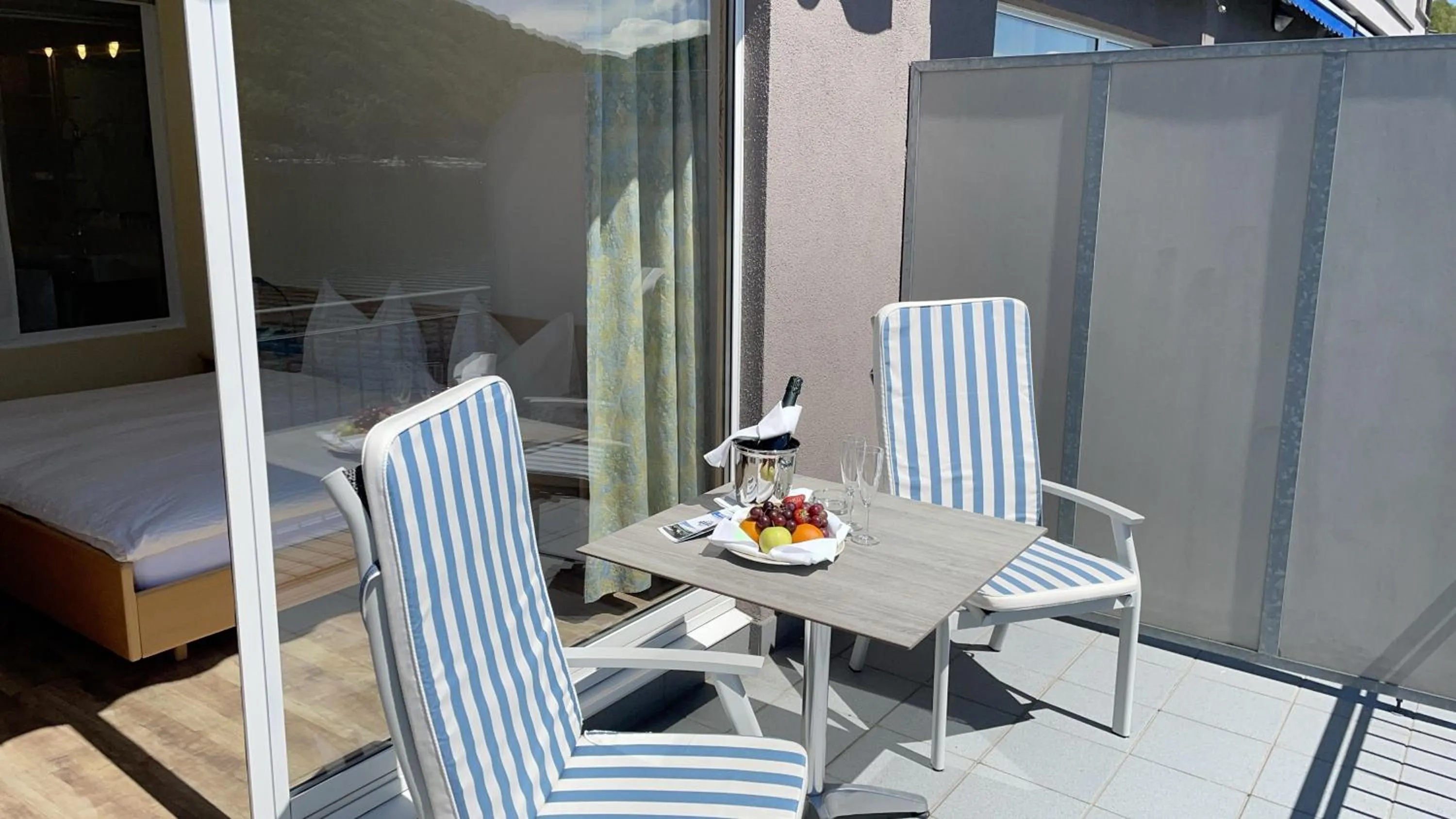 Balcony/Terrace in Tresa Bay Hotel