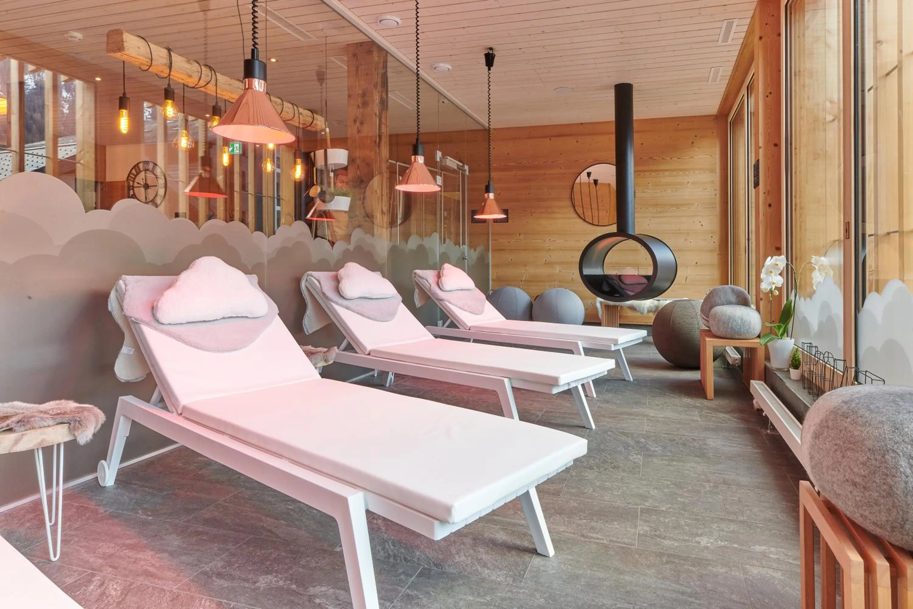 Spa and wellness centre/facilities in Boutique Hotel Beau-Séjour & Spa Superior