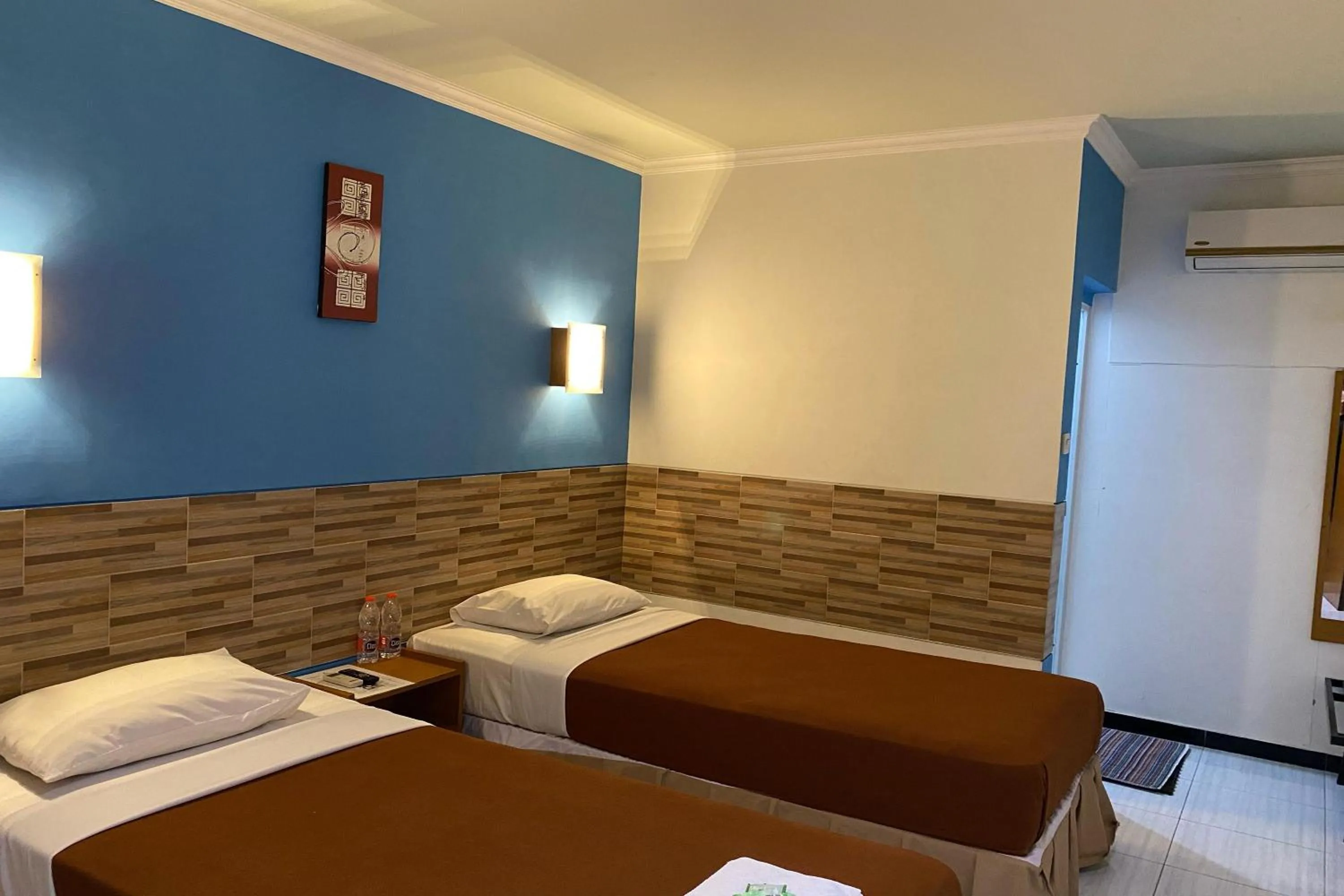 Photo of the whole room, Bed in Hotel Lestari