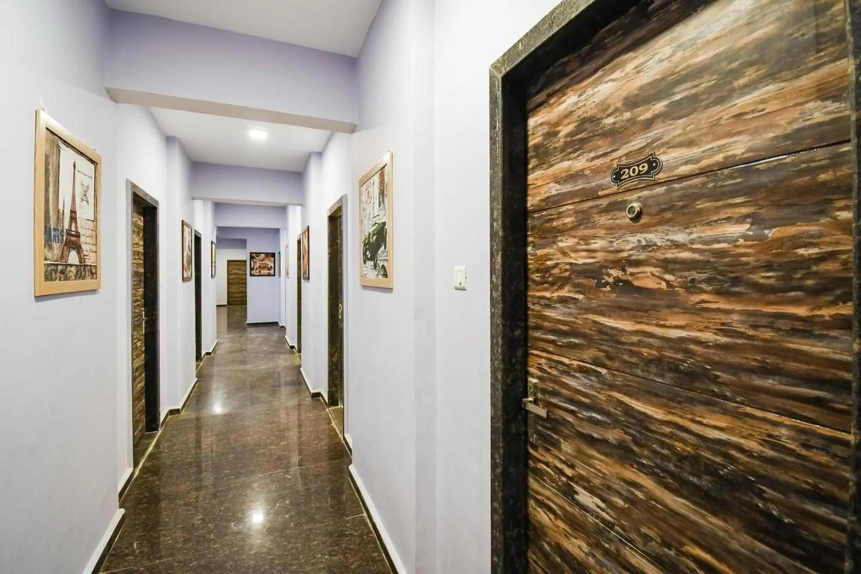 Lobby or reception in Hotel Golden - I