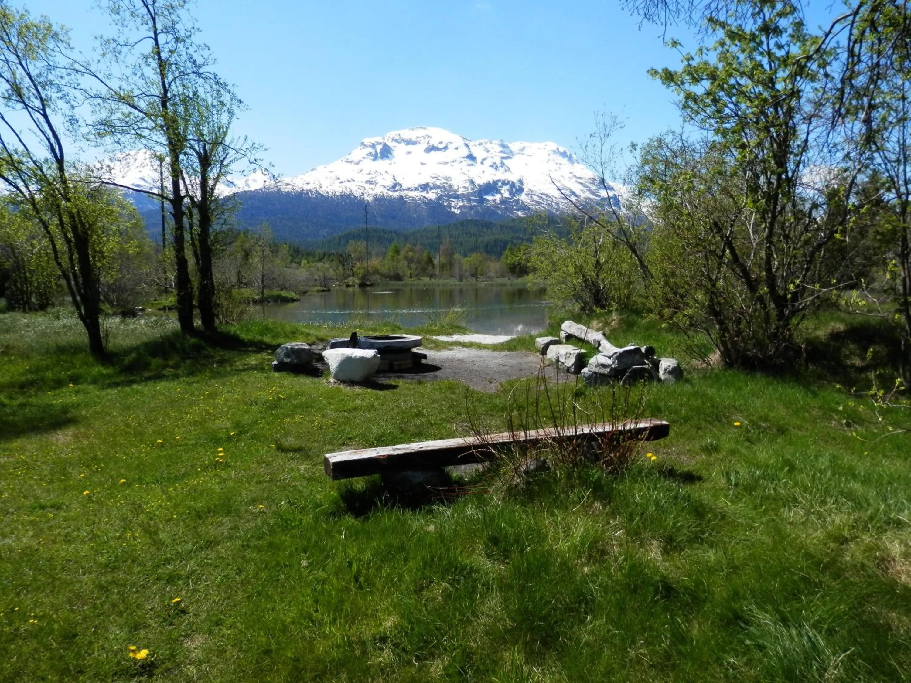 Hiking in Palazzo Mysanus Samedan