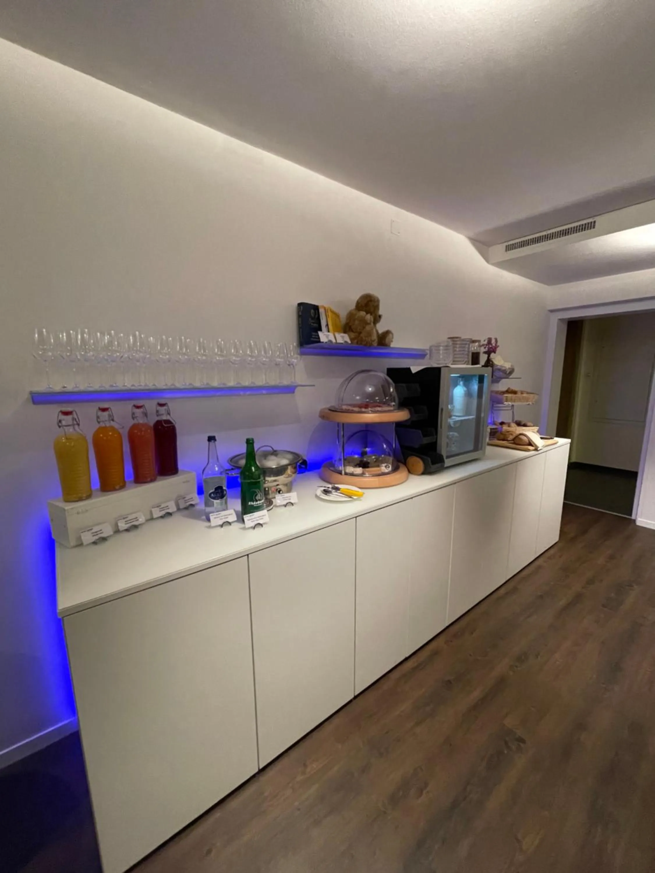 Food and drinks in Hotel Bären Suhr