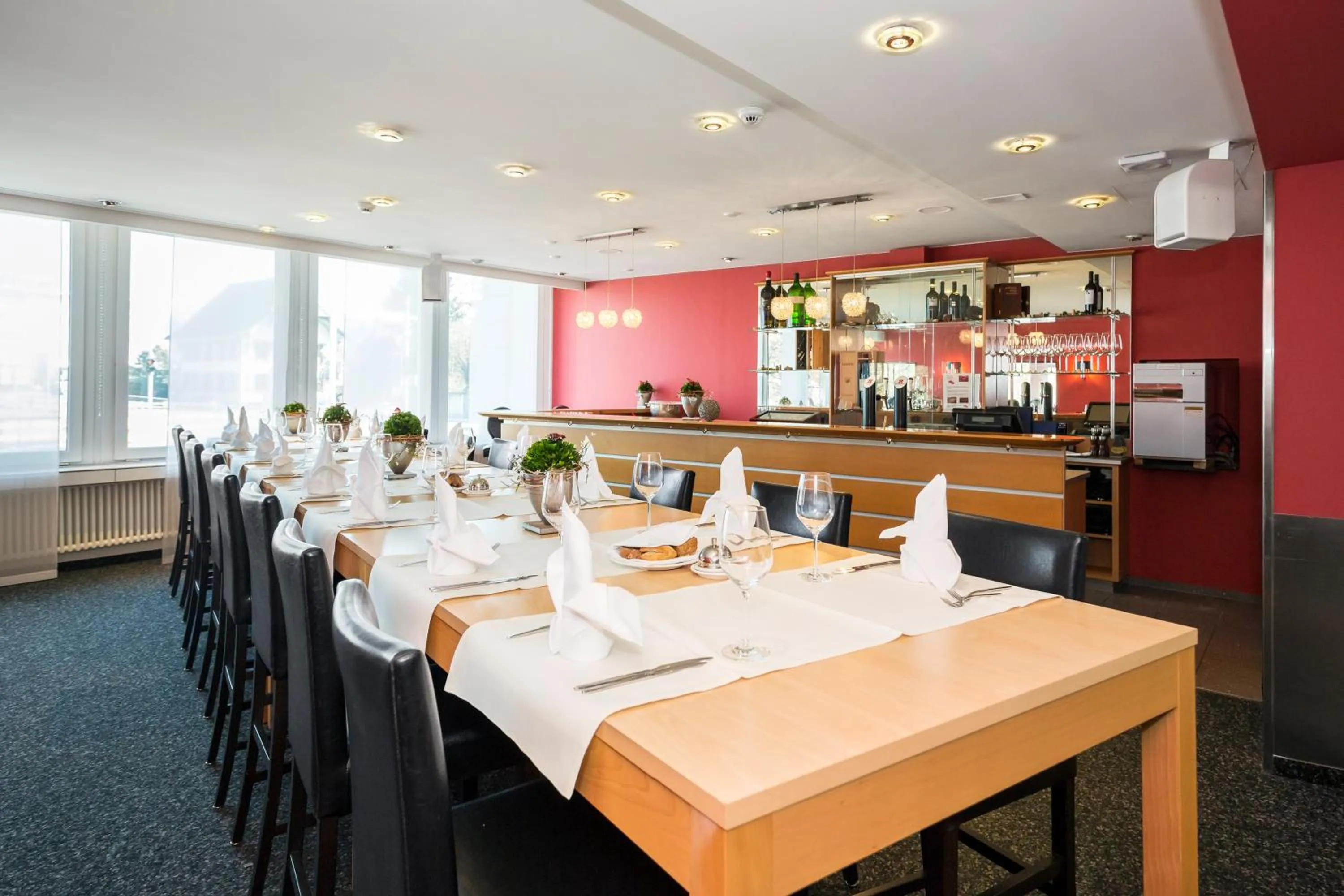 Restaurant/places to eat in Hotel Bären Suhr