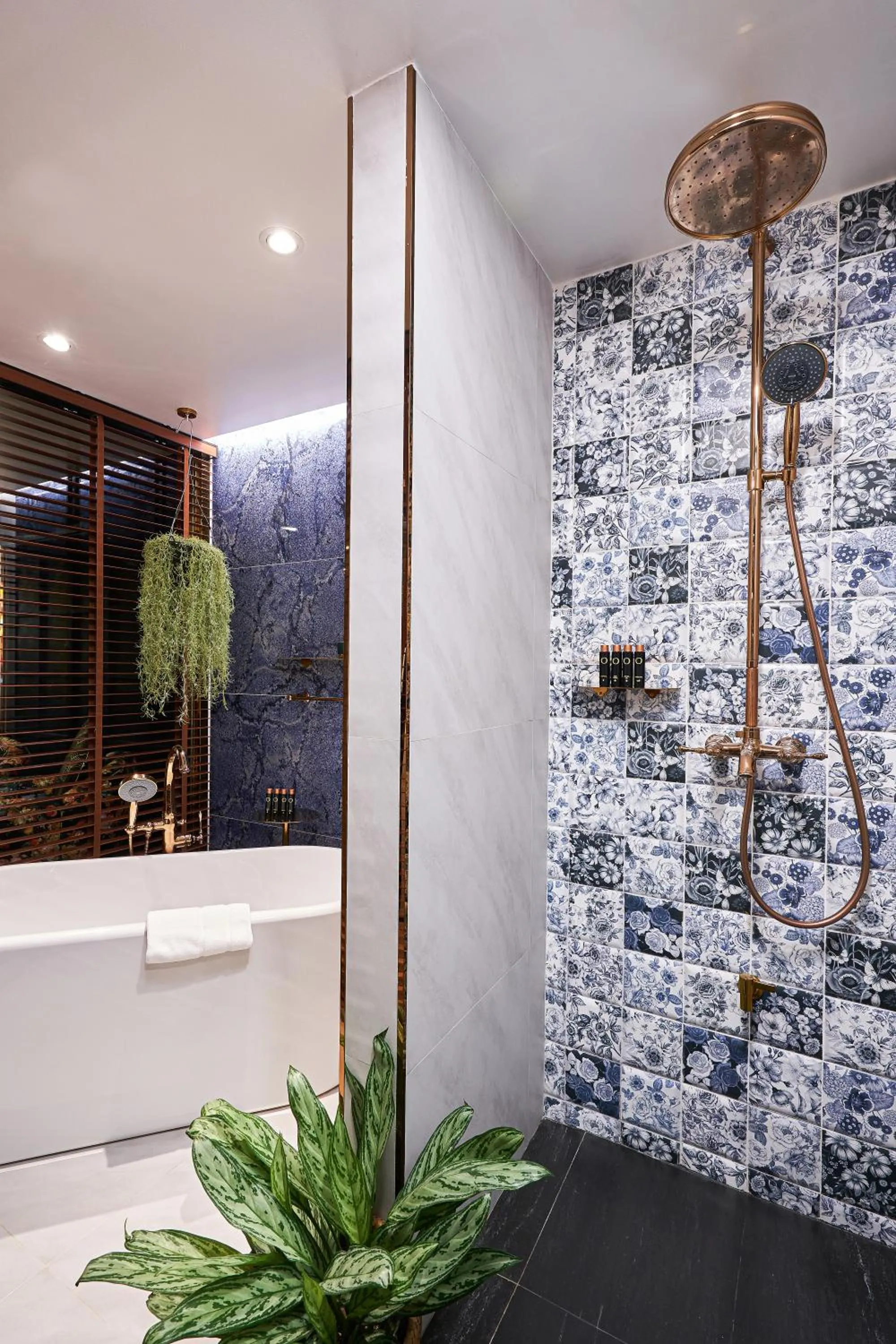 Bathroom in THE MOMENT CHIANGMAI - Seasonal Design Boutique