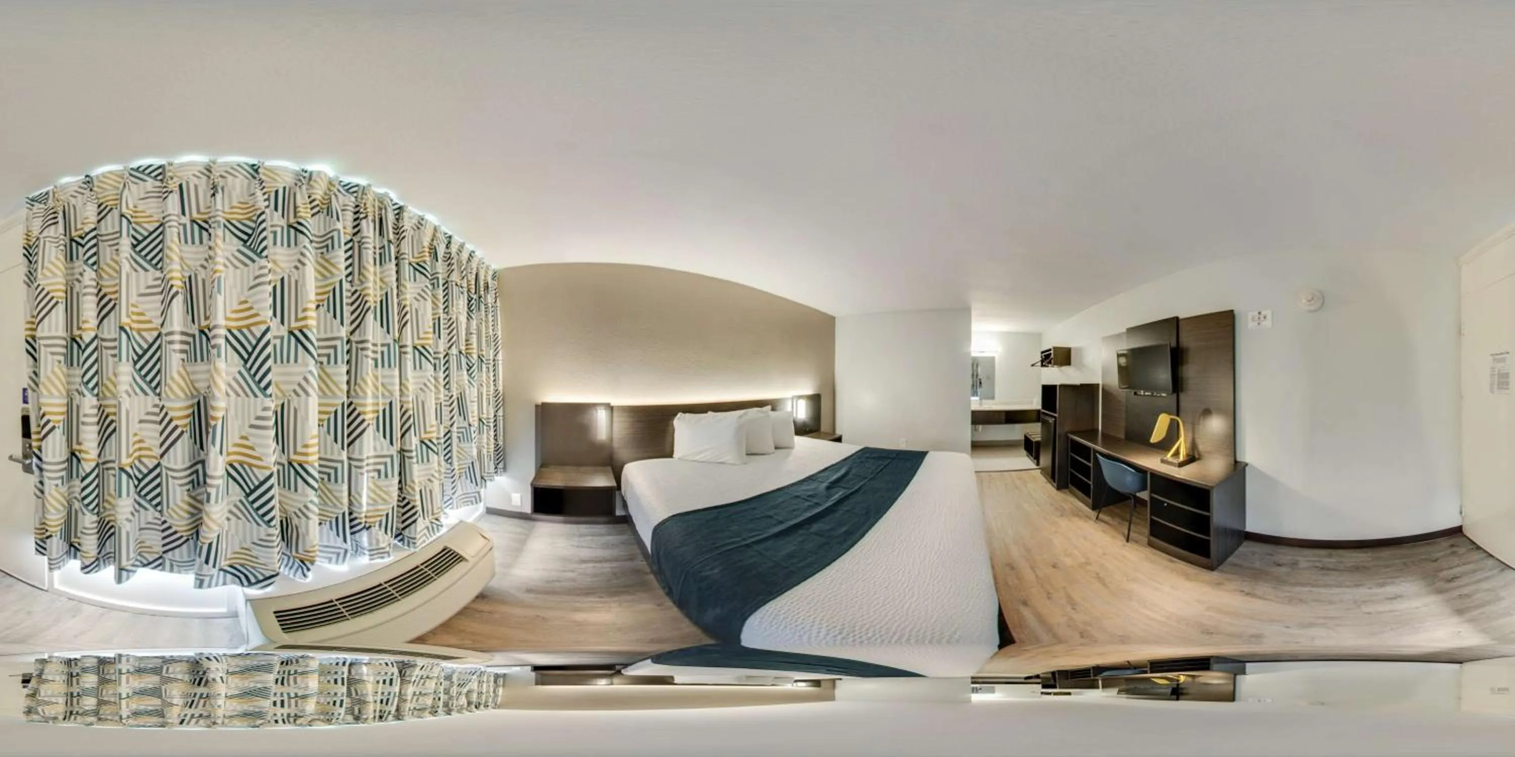 Photo of the whole room in Motel 6 Groves, Tx