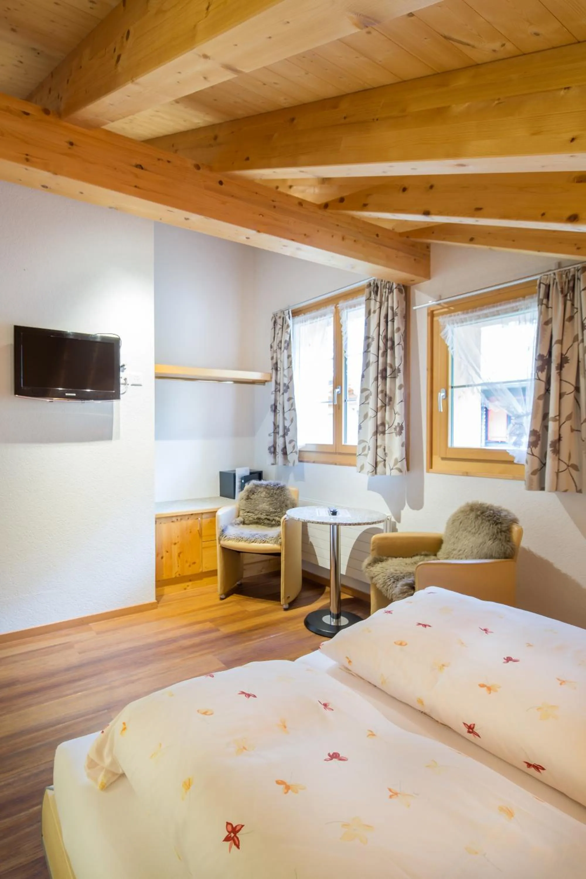 Photo of the whole room, Bed in Hotel Blumental