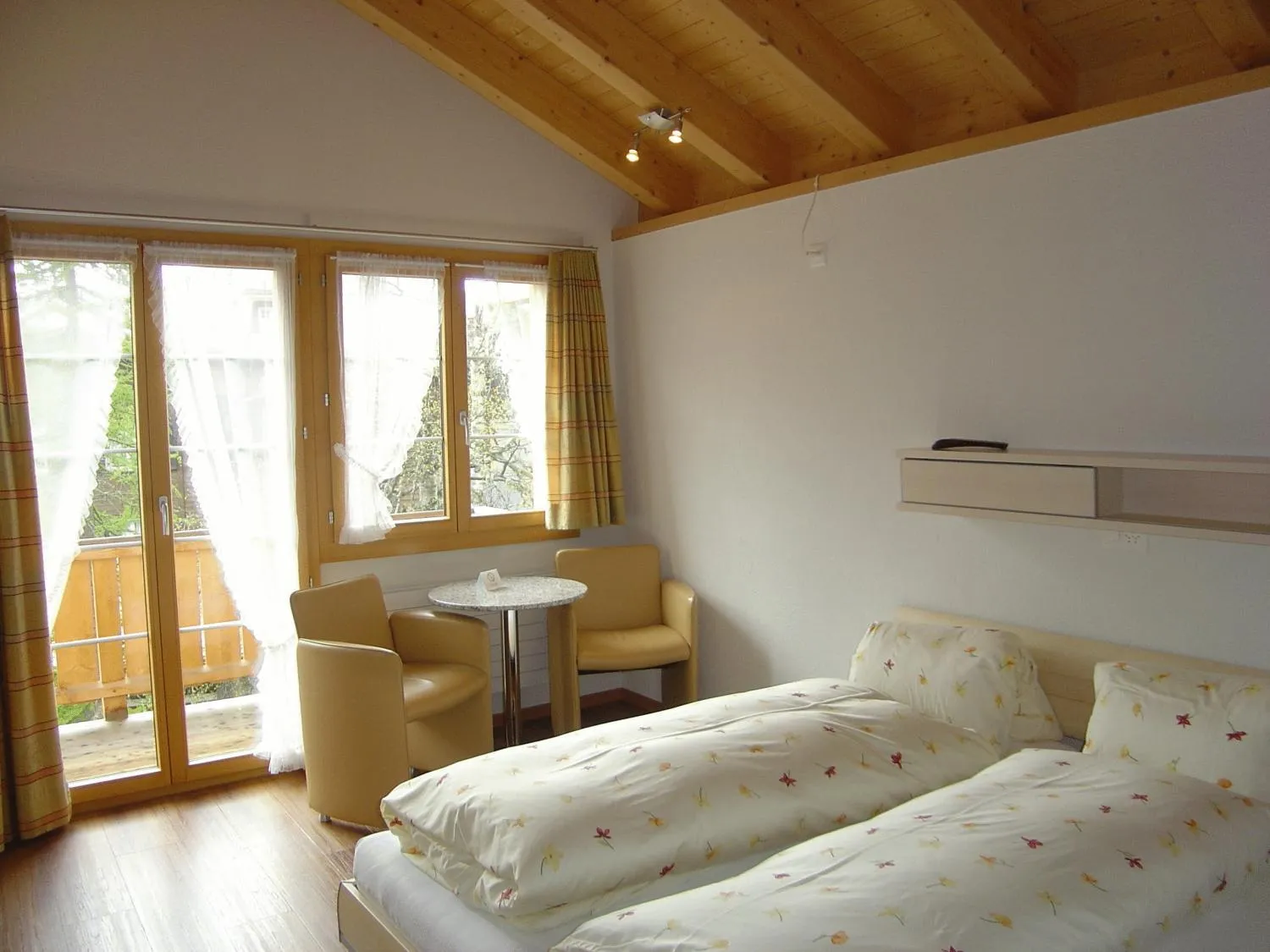 Photo of the whole room, Bed in Hotel Blumental