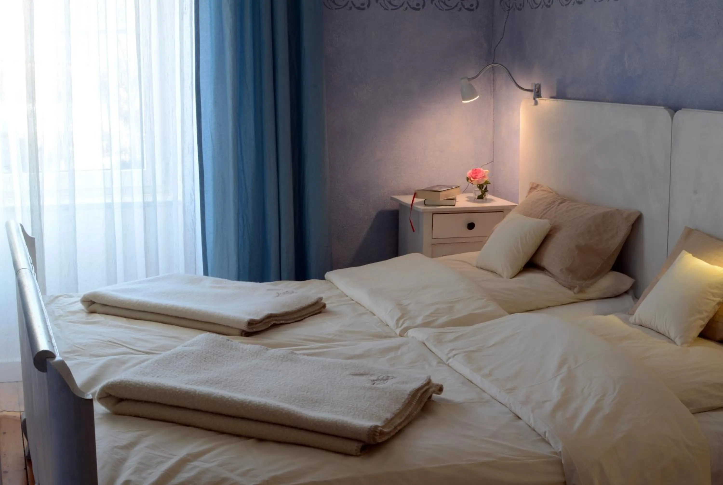 Bed in Landhotel Untere Mühle