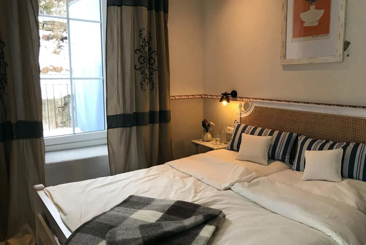 Bed in Landhotel Untere Mühle