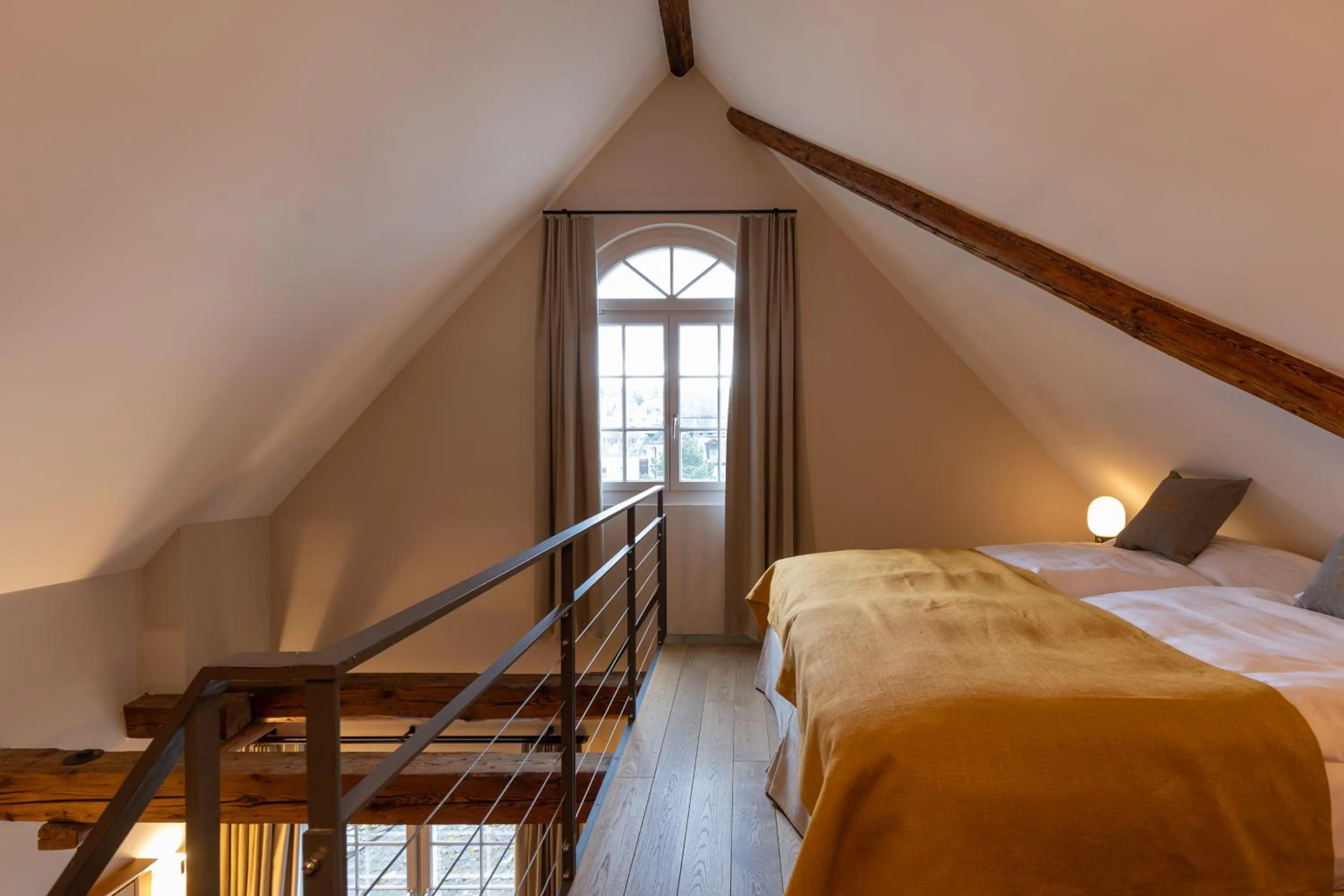 Photo of the whole room, Bed in Boutiquehotel Sonne Küsnacht - Zürich