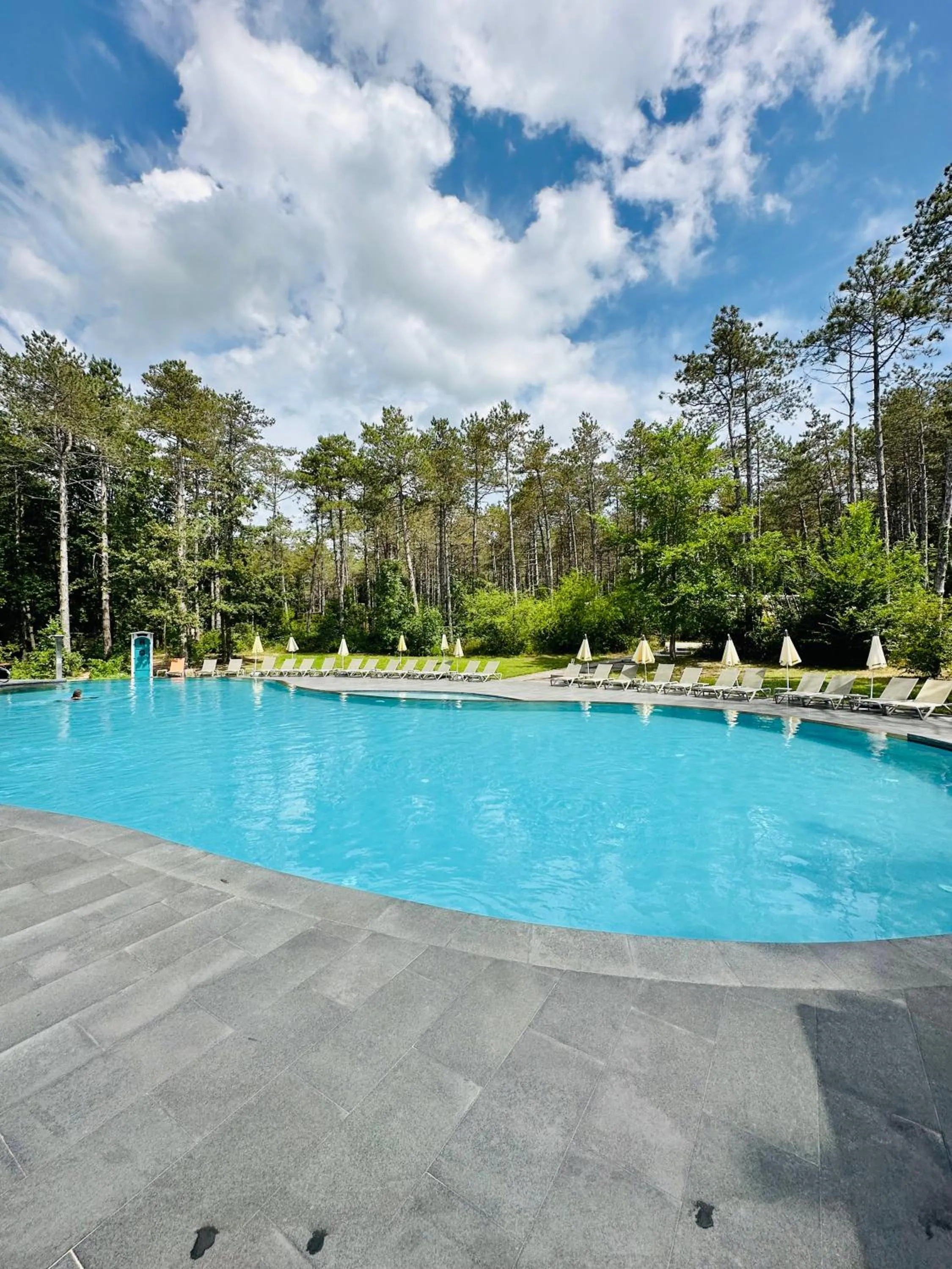 Day in LONGOSPHERE GLAMPING