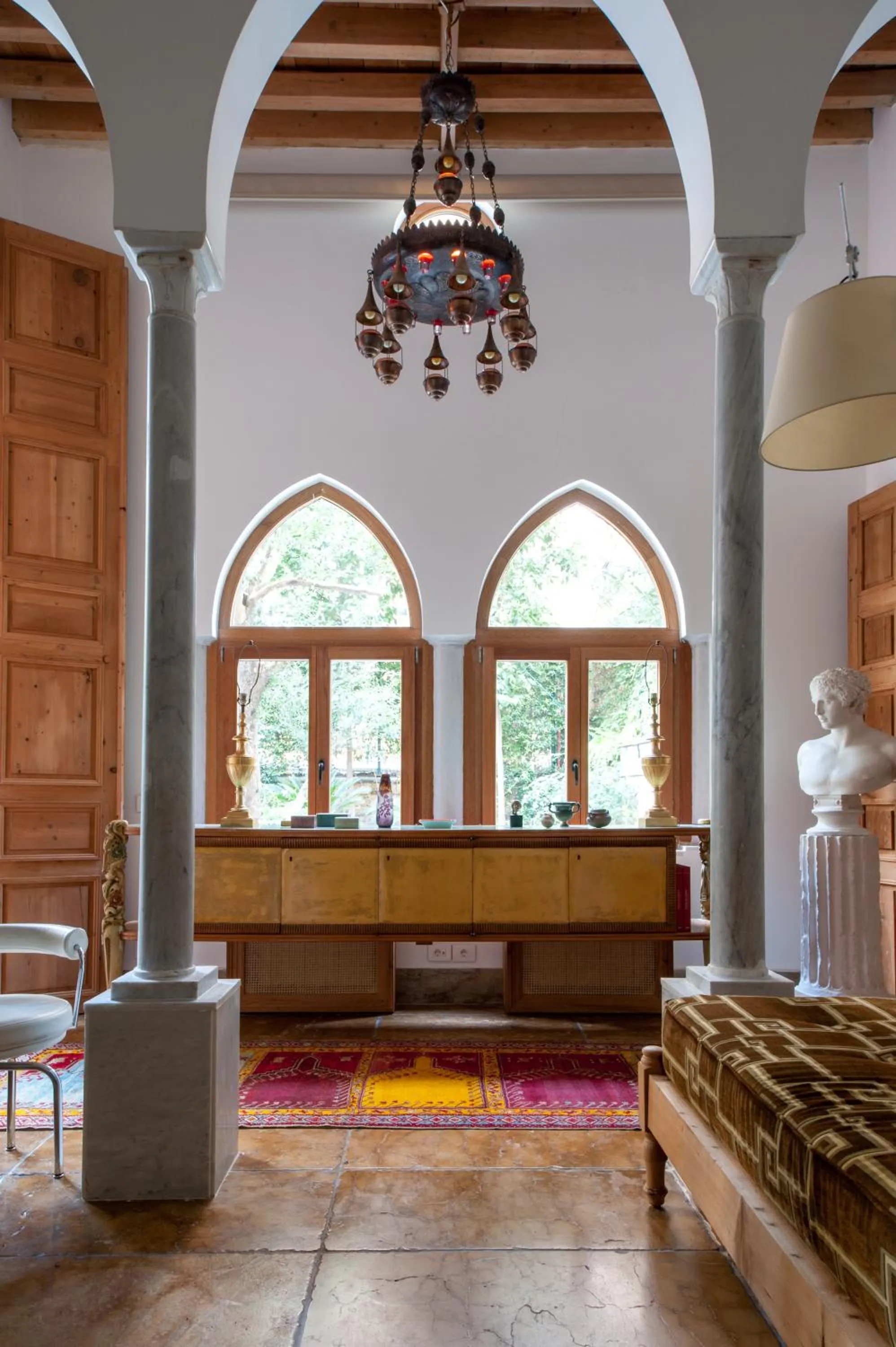 Photo of the whole room in Arthaus Beirut