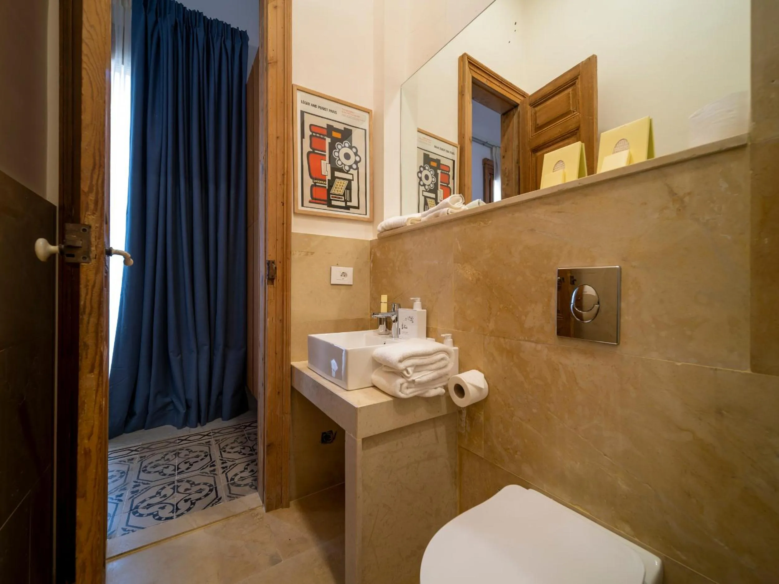 Bathroom in Arthaus Beirut