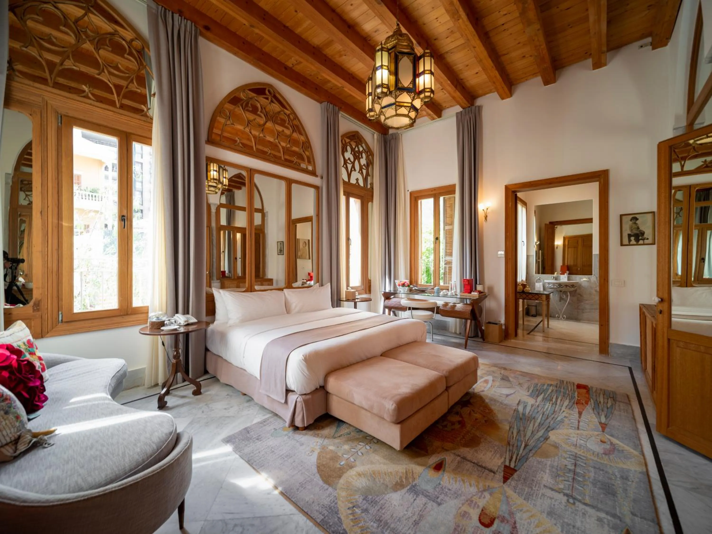 Photo of the whole room, Bed in Arthaus Beirut