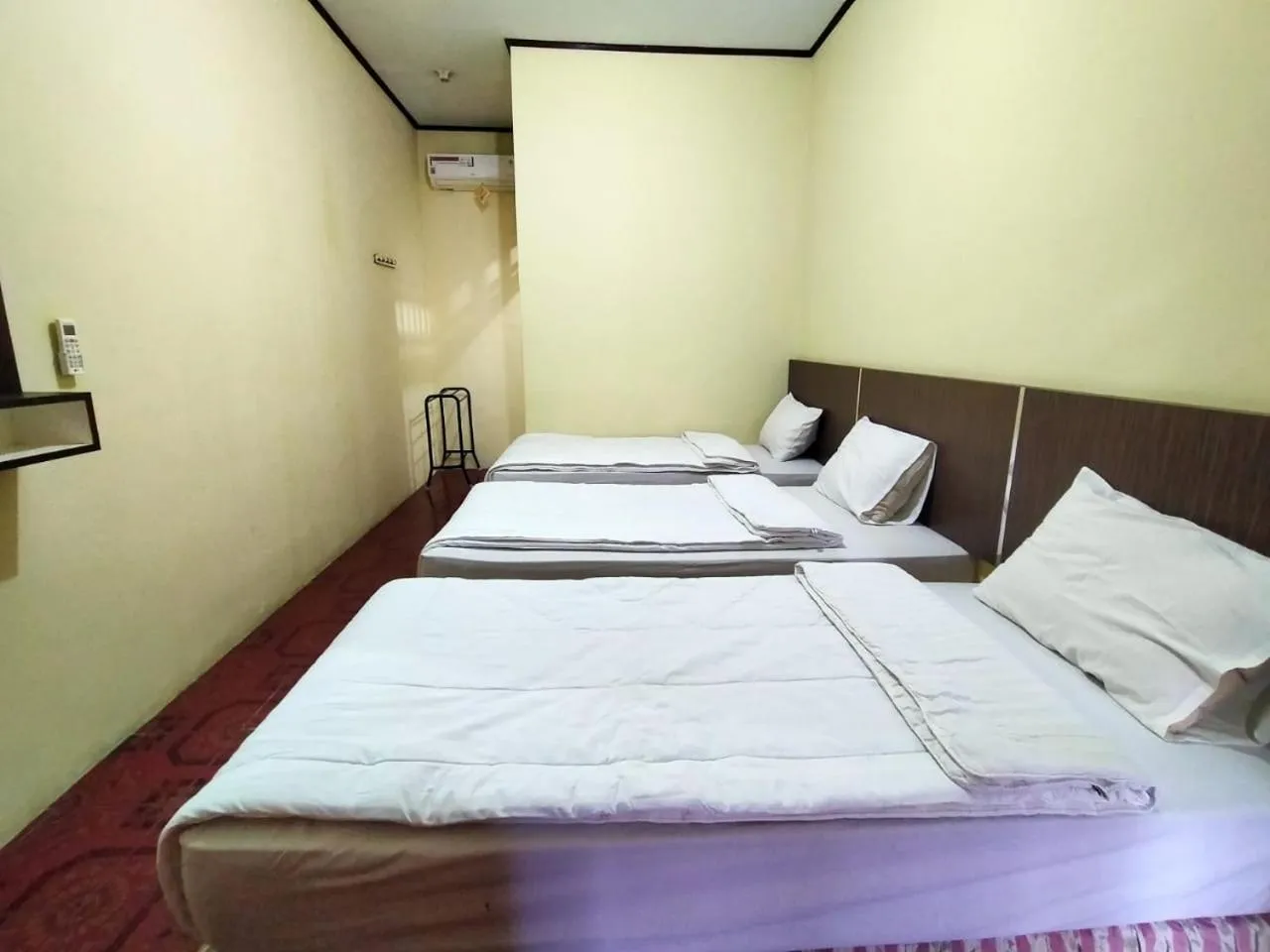 Bed in Grand Mutiara Hotel Puncak