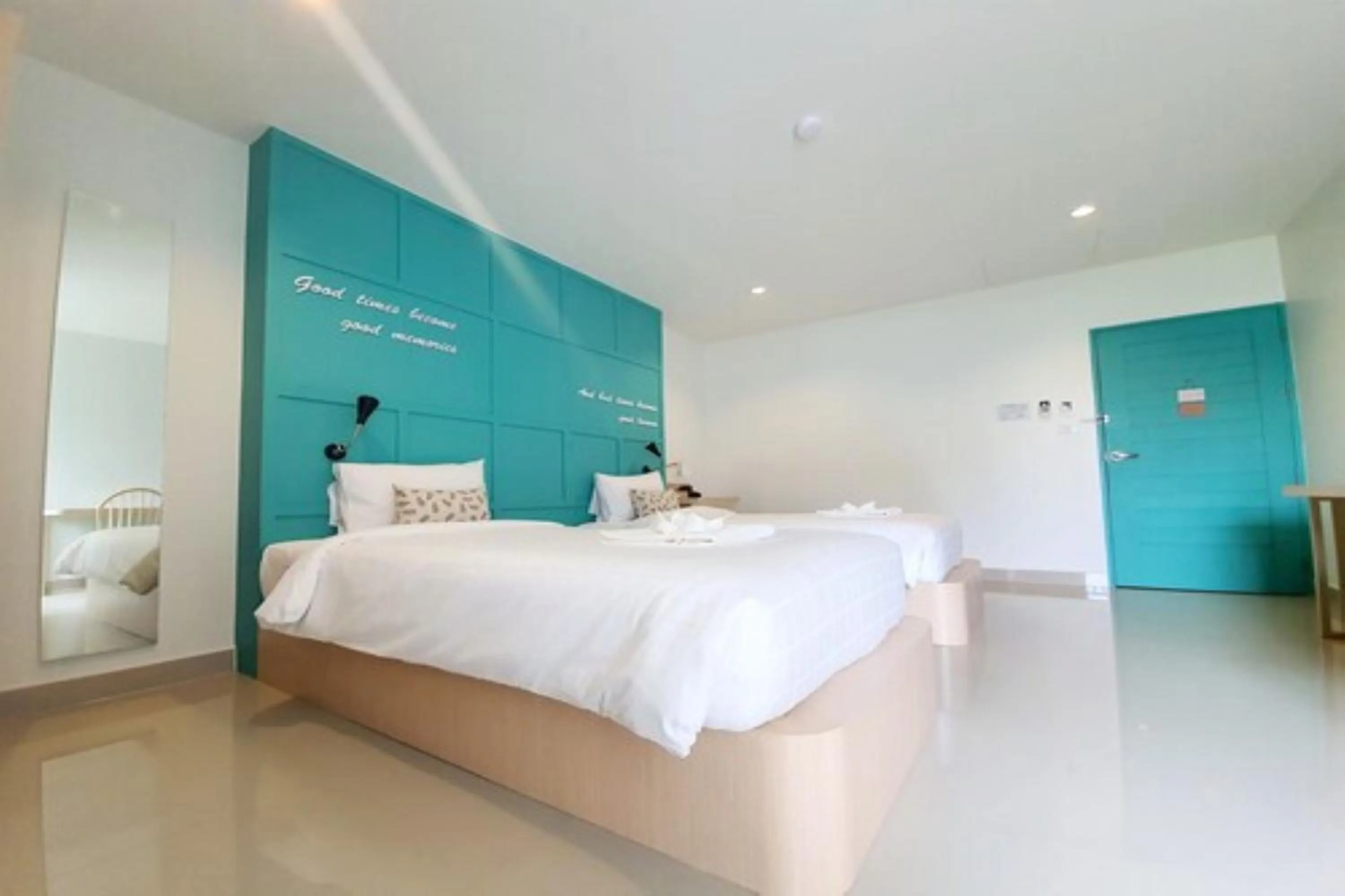 Bedroom, Bed in Tiny Krabi Hotel