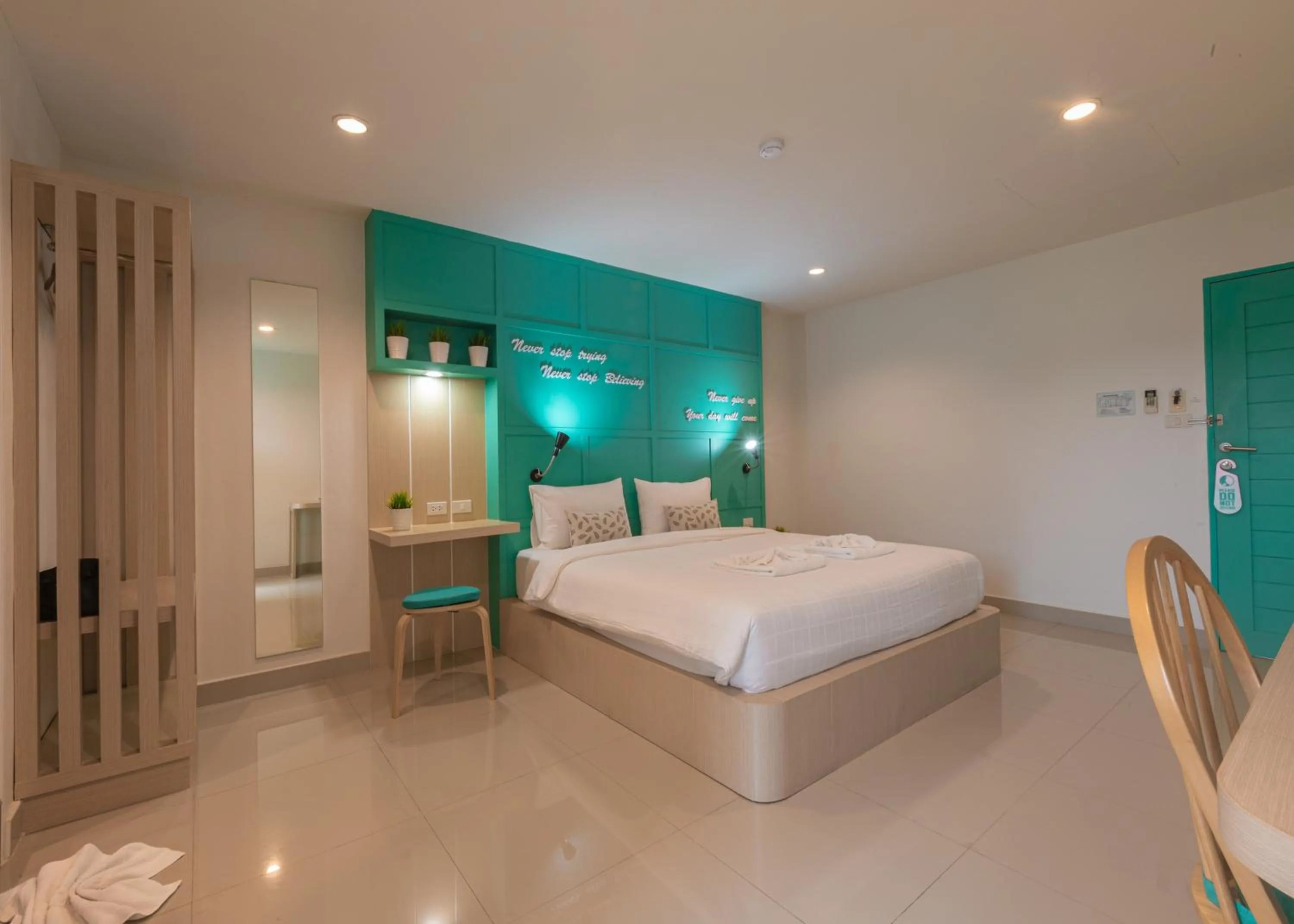 Bedroom, Bed in Tiny Krabi Hotel