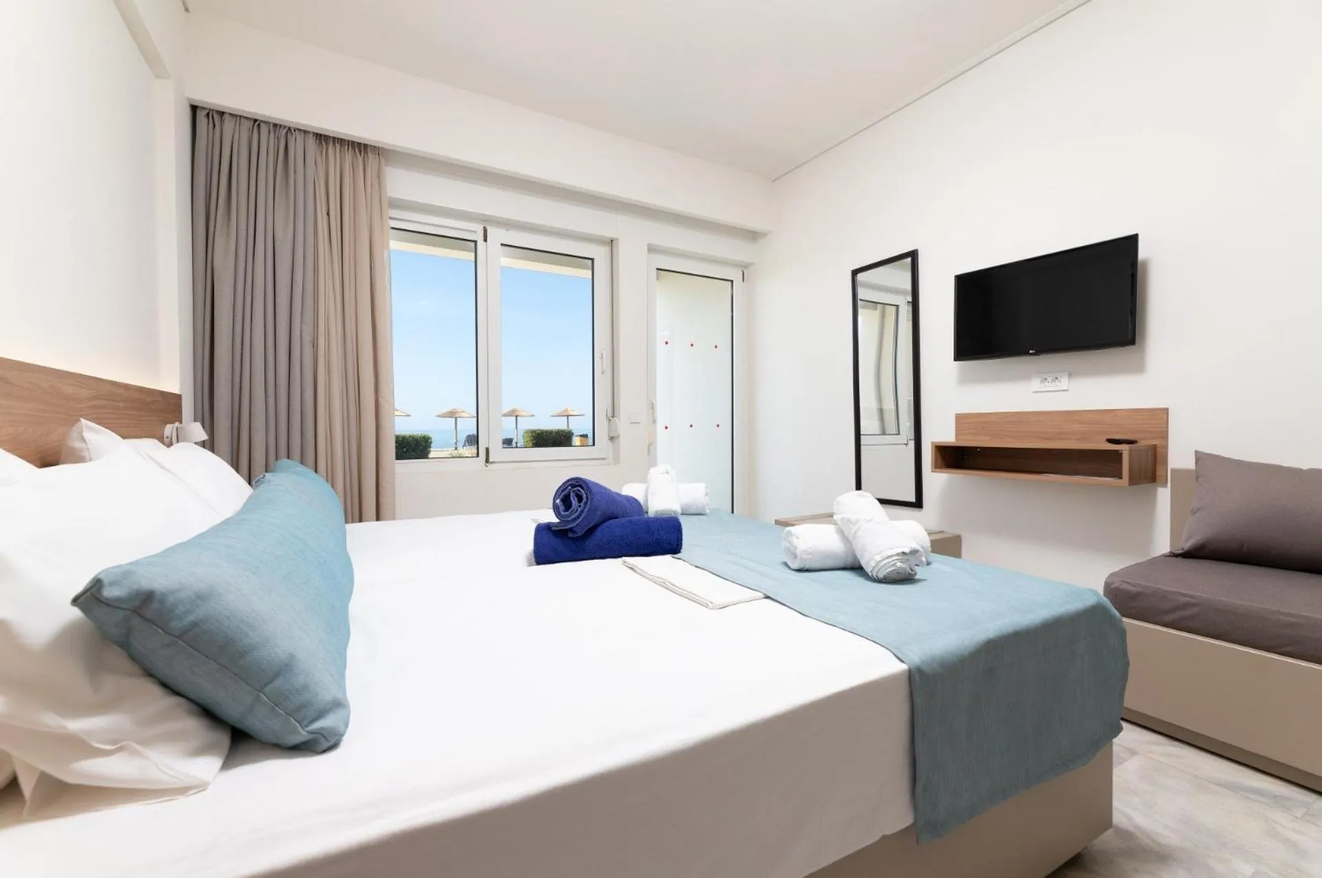 Bedroom, Bed in Kostakis Beach