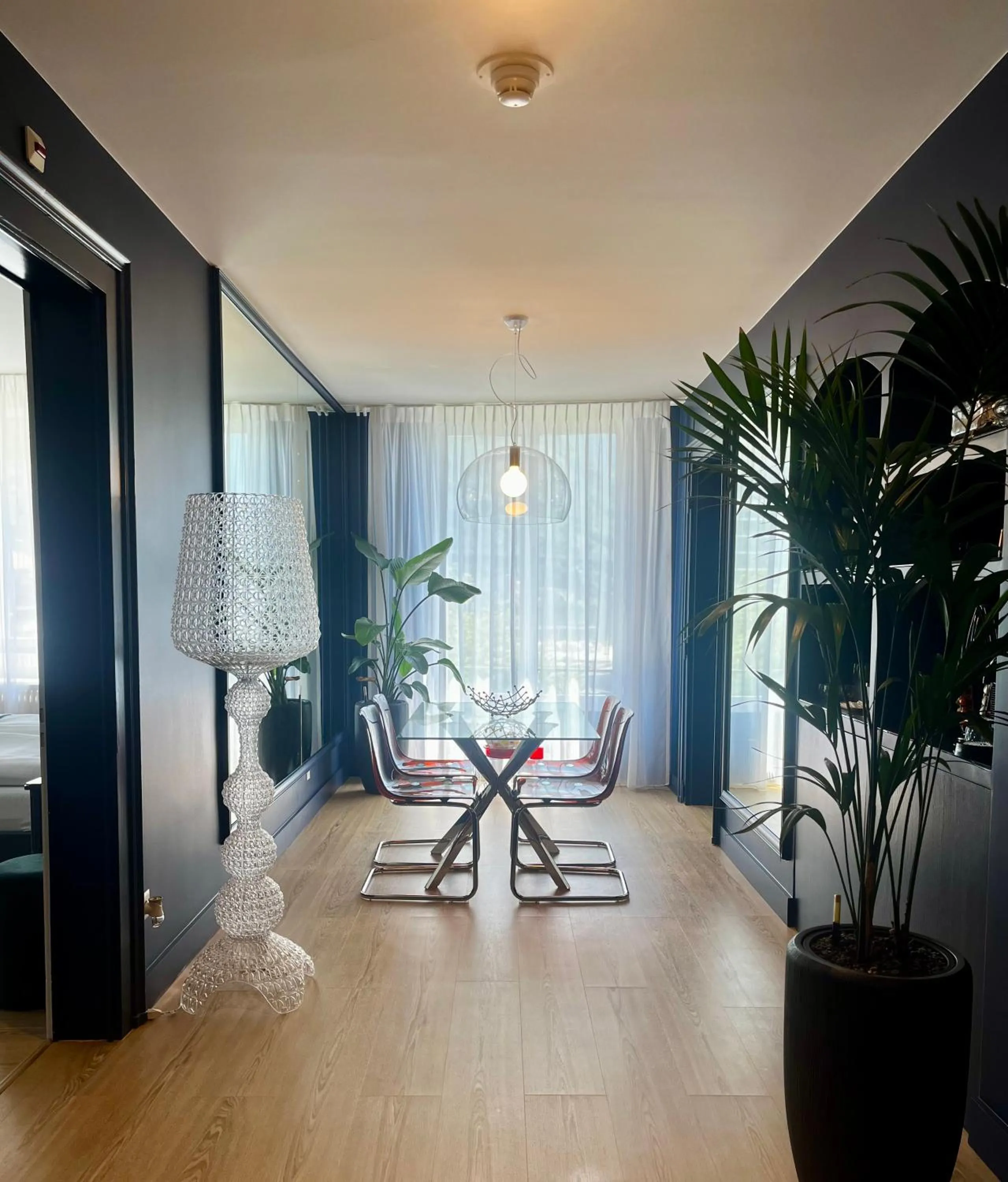 Living room in Hotel Eden Palace au Lac