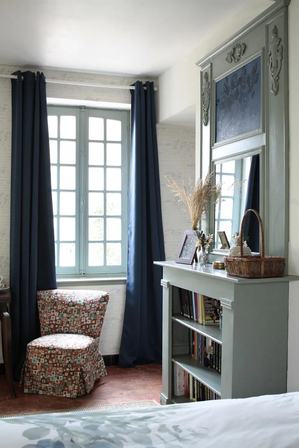Bedroom, Bed in Le clos des artistes - Chambres d'hôtes