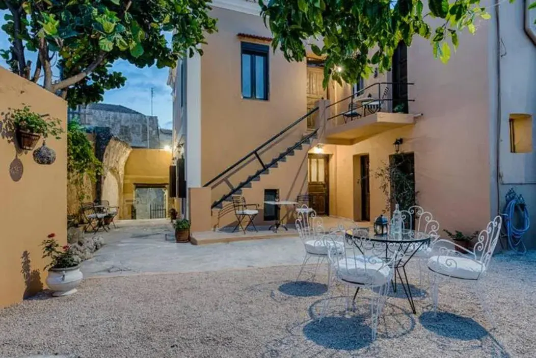 Quadruple Room with Garden View in Kristina´s Apartments Quadruple Room with Garden View in Kristina´s Apartments