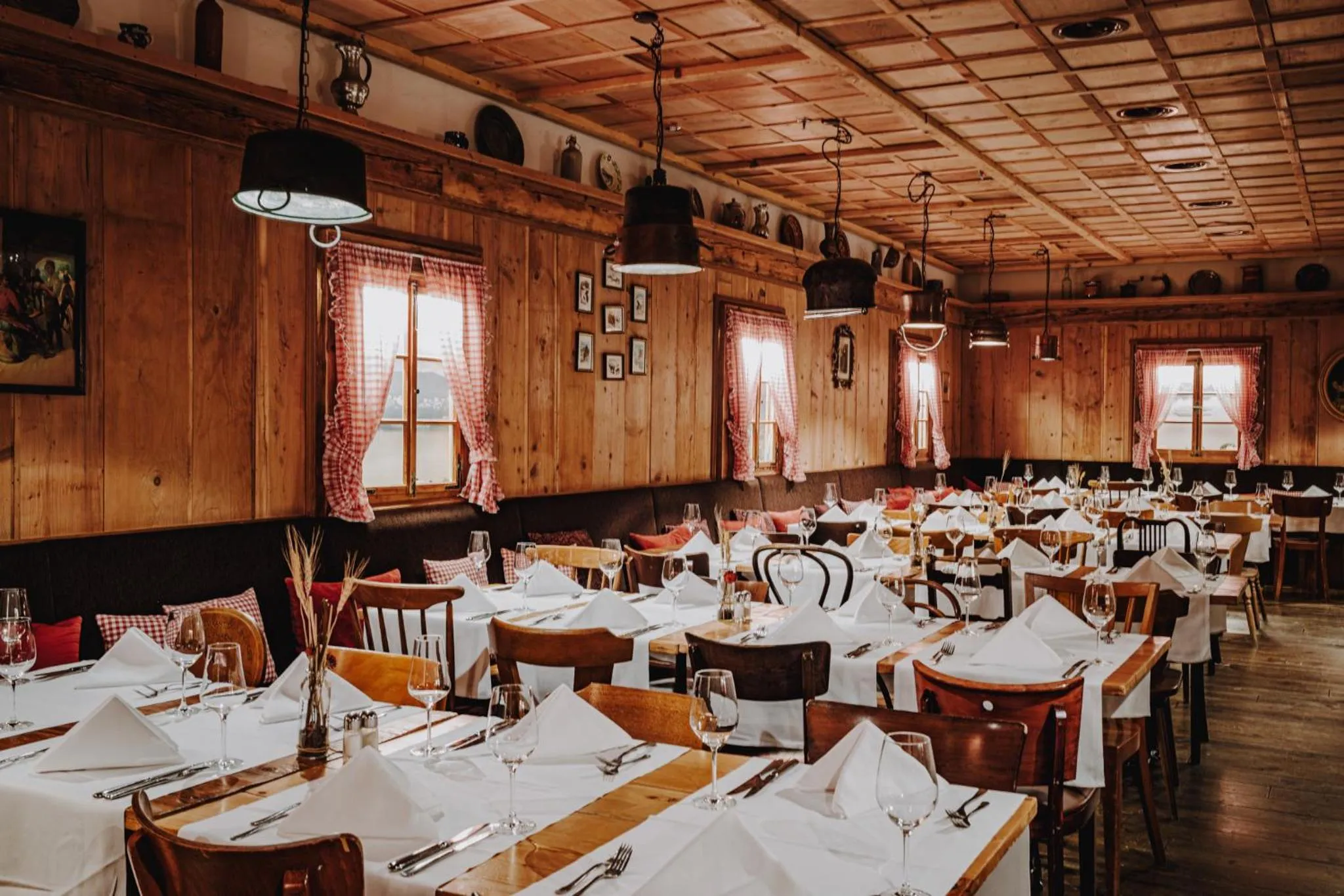 Restaurant/places to eat in AMERON Luzern Hotel Flora