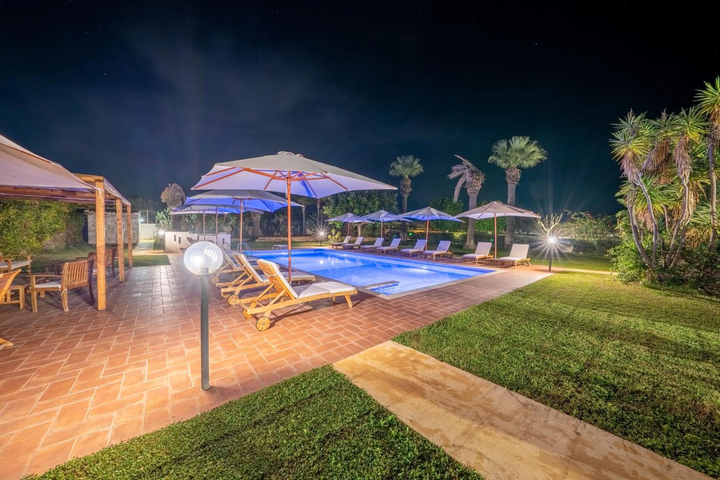 Pool view in Villa Carlotta Resort