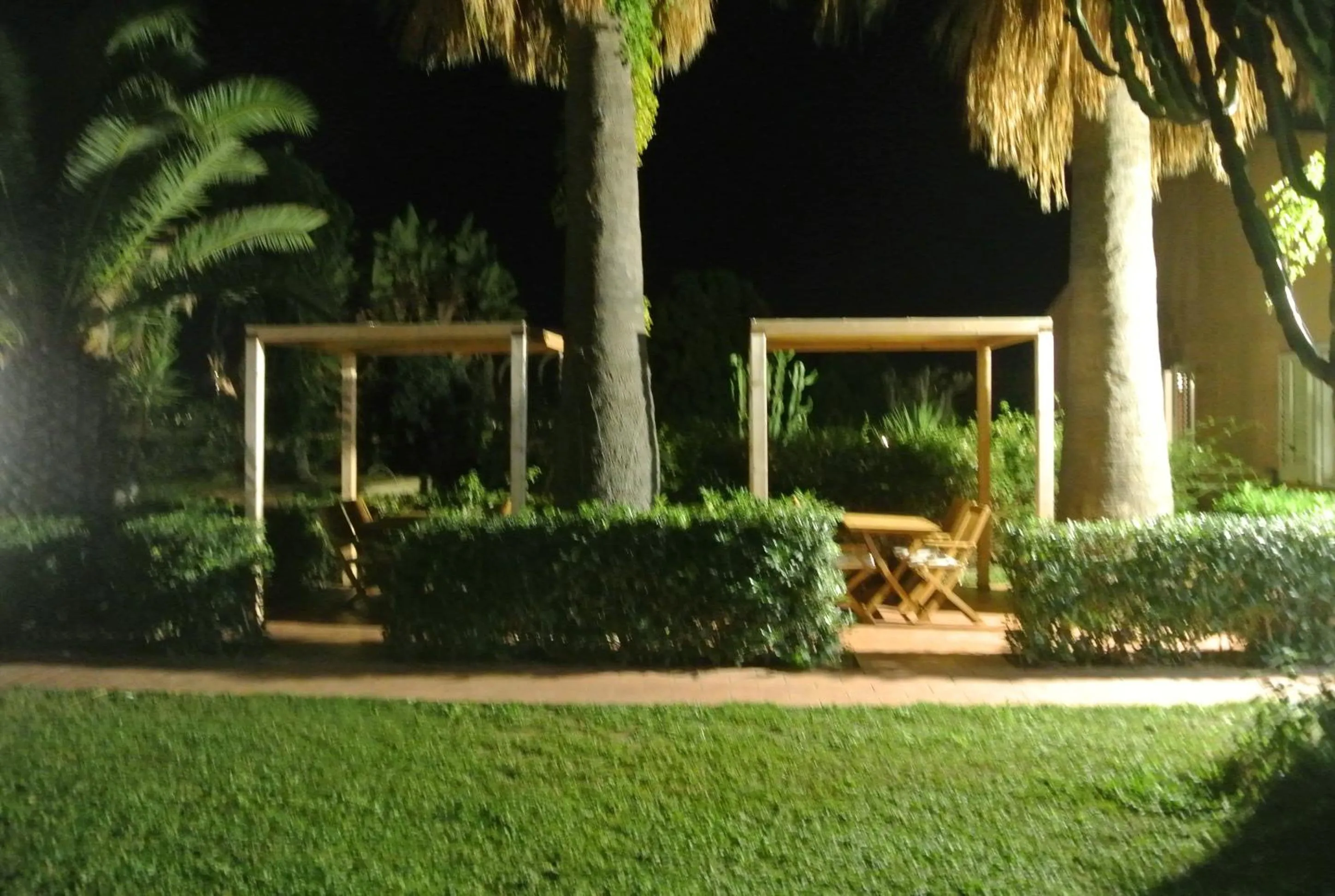 Night in Villa Carlotta Resort