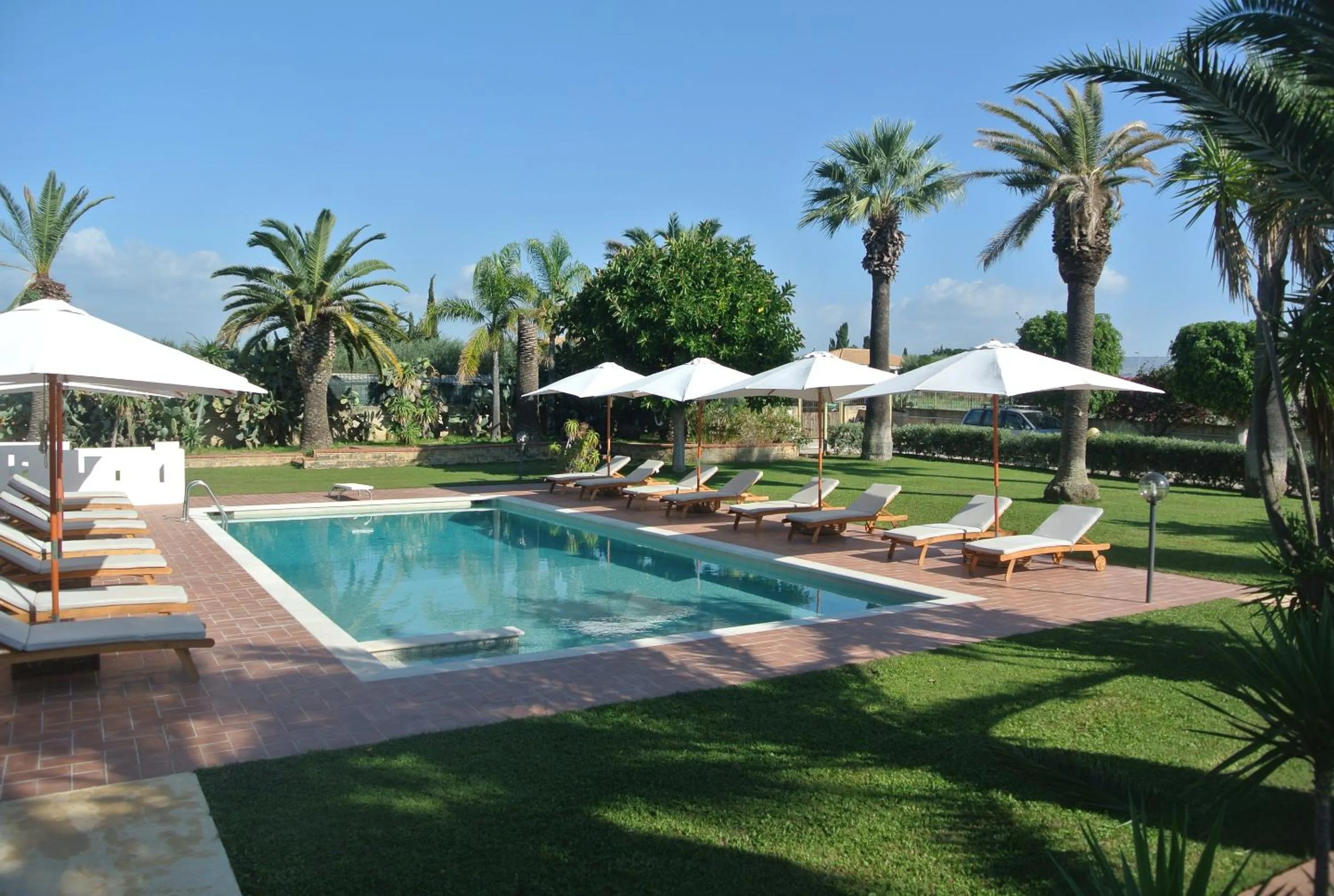 Solarium in Villa Carlotta Resort