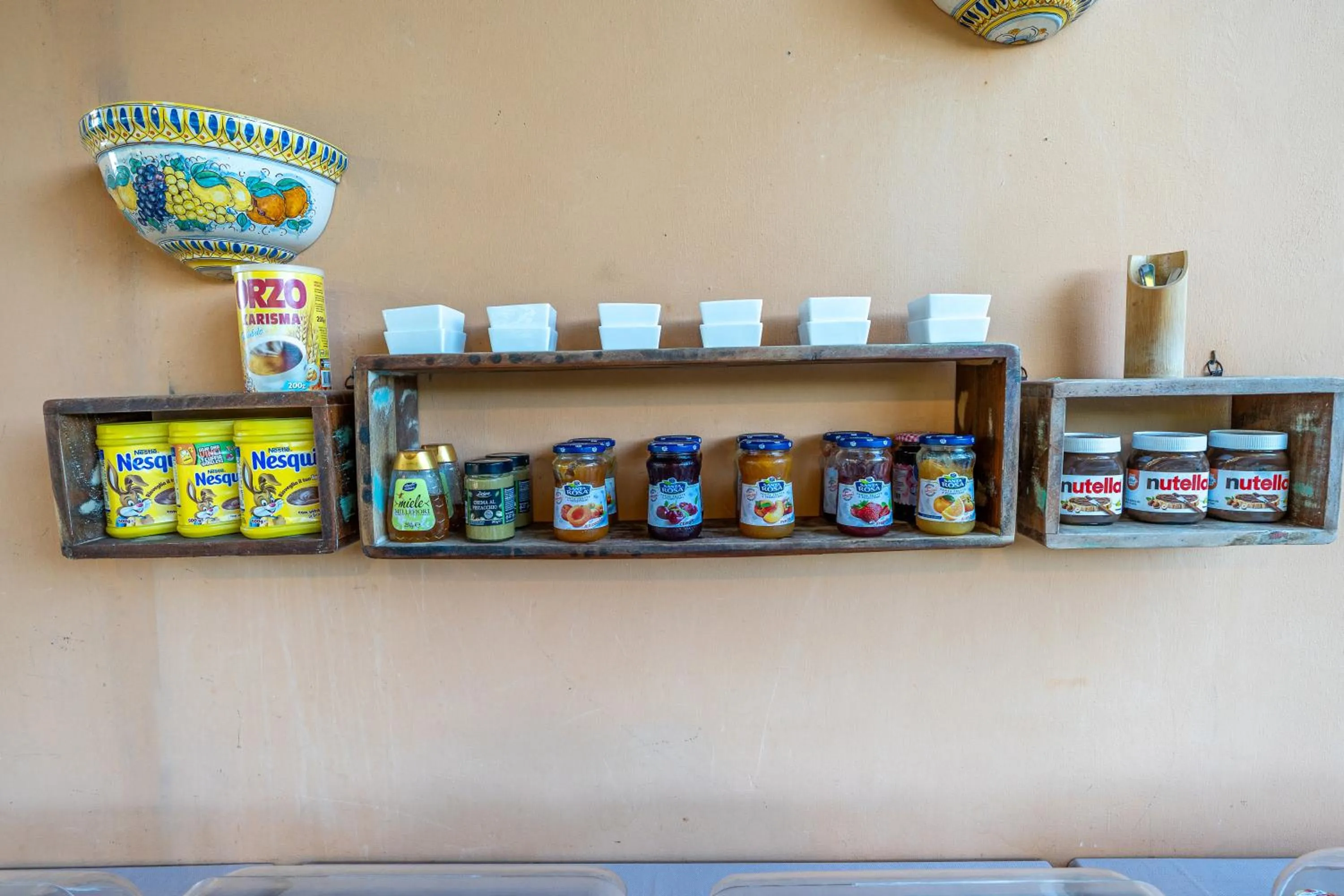 Breakfast in Villa Carlotta Resort