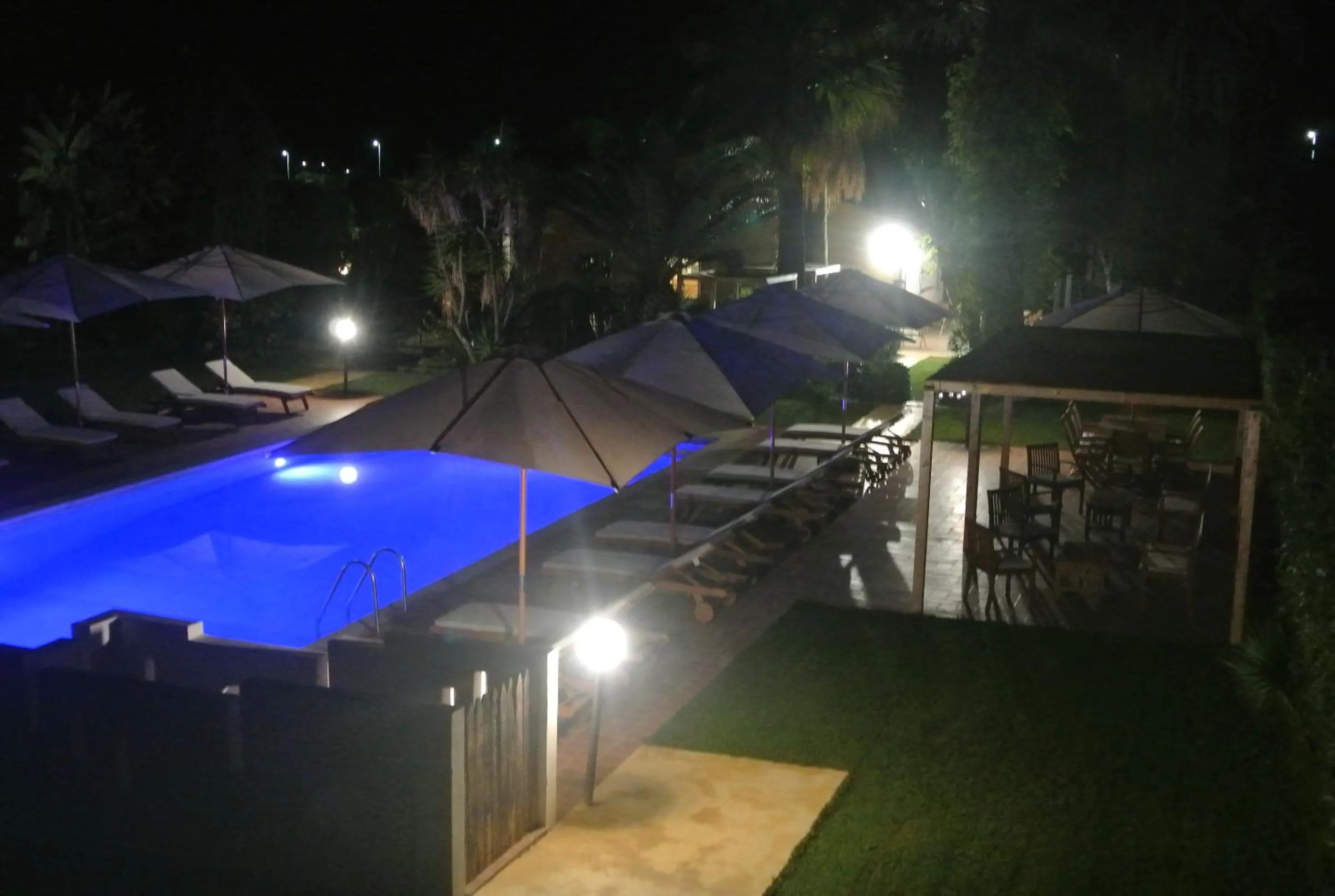 Night in Villa Carlotta Resort