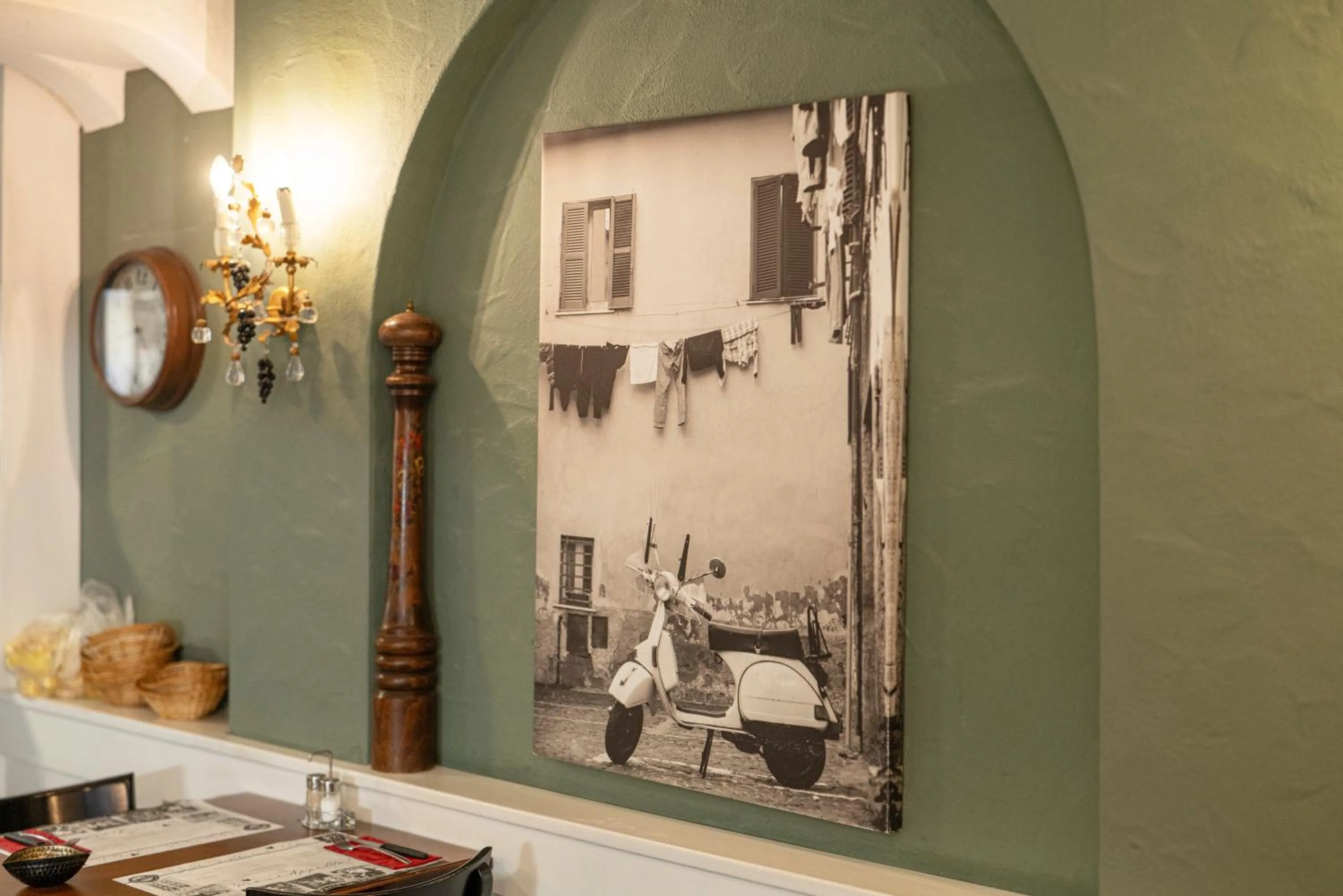 Restaurant/places to eat in Boutique Hotel Weisses Kreuz - Adult only Hotel