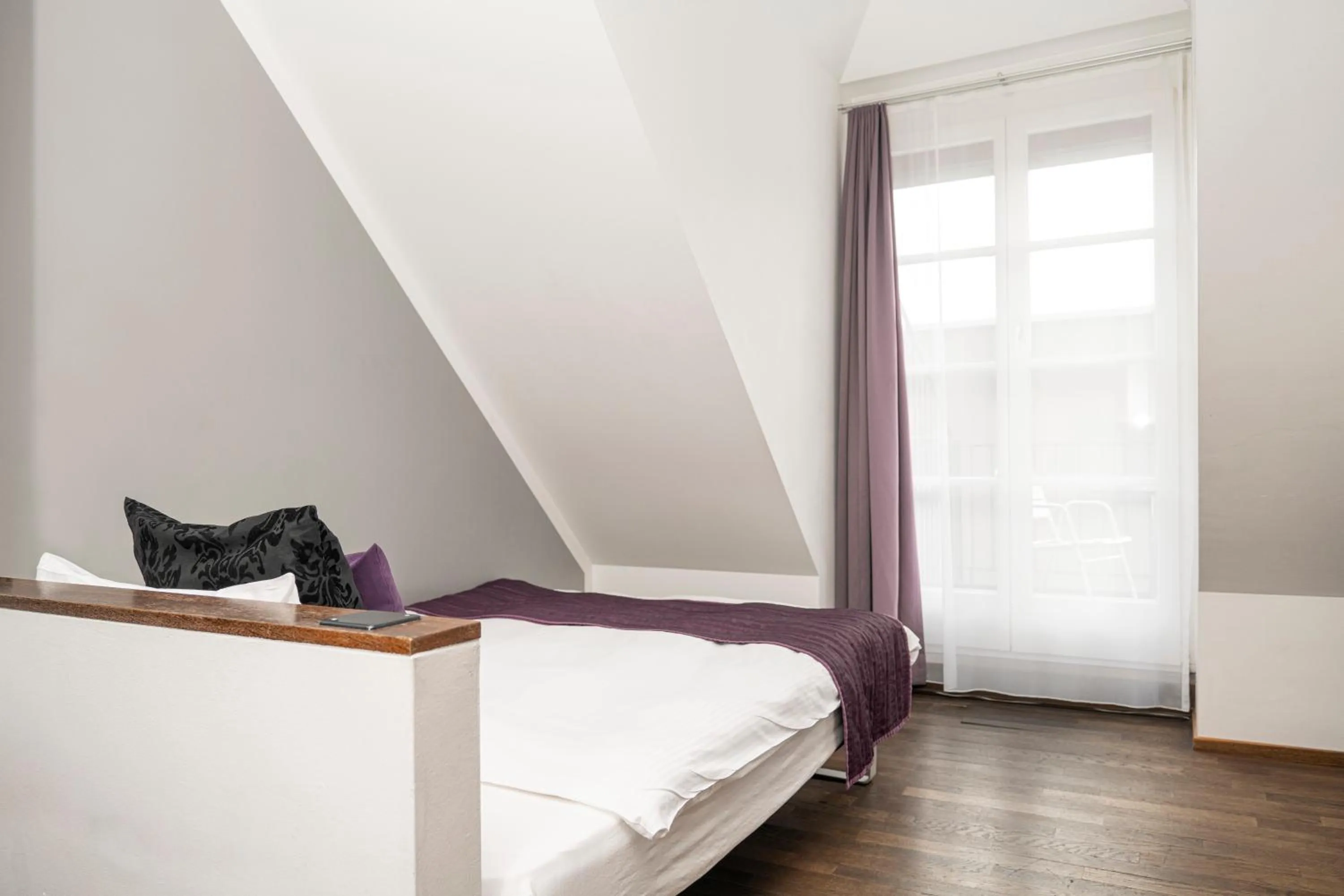 Photo of the whole room, Bed in Boutique Hotel Weisses Kreuz - Adult only Hotel