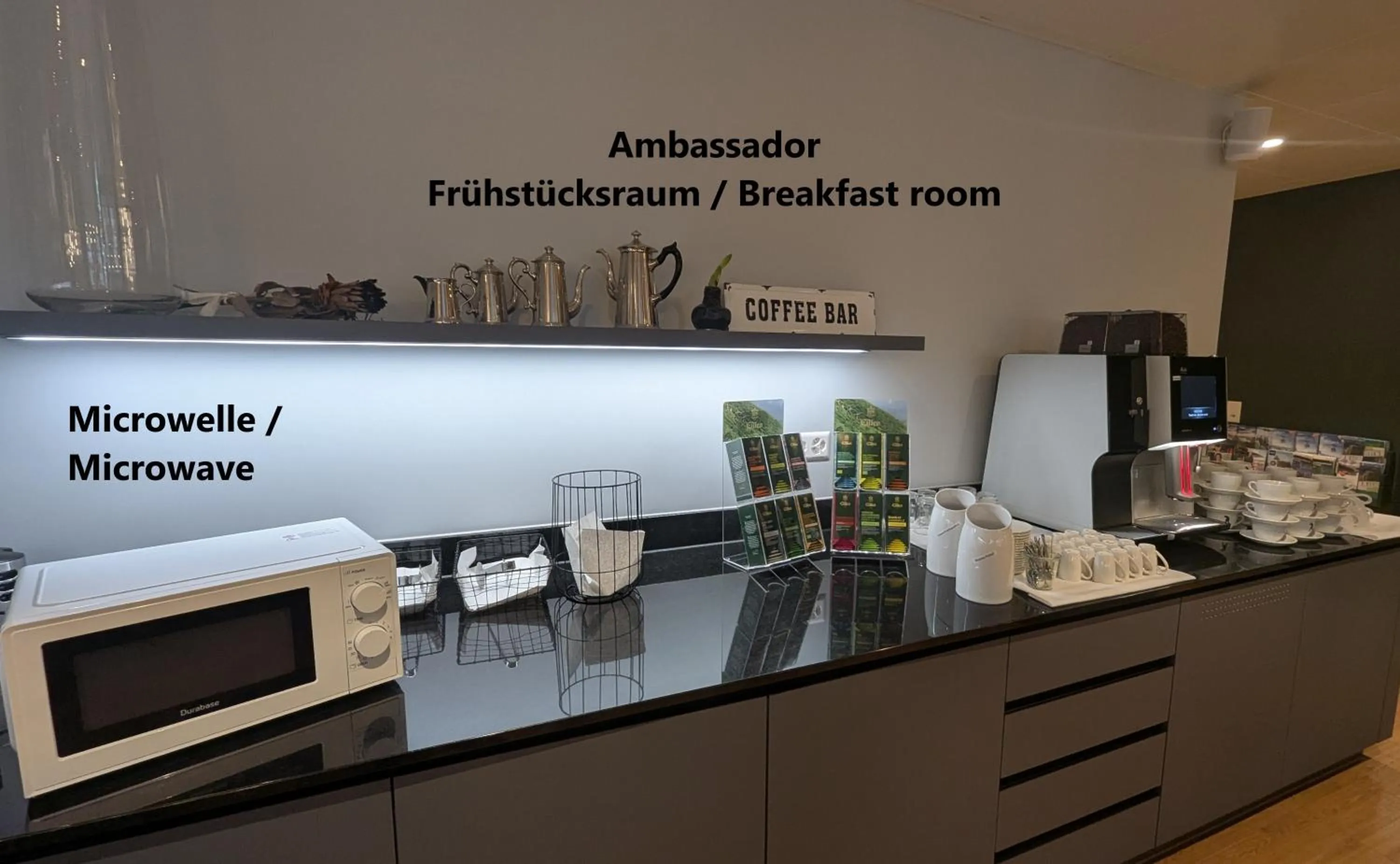 Coffee/tea facilities in Ambassador Self Check-in Hotel
