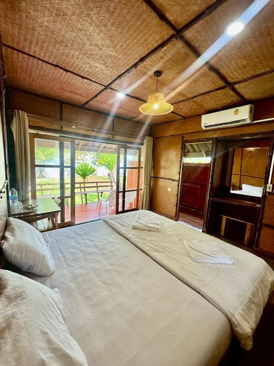 Seaview Bungalow in Libong Beach Resort Seaview Bungalow in Libong Beach Resort