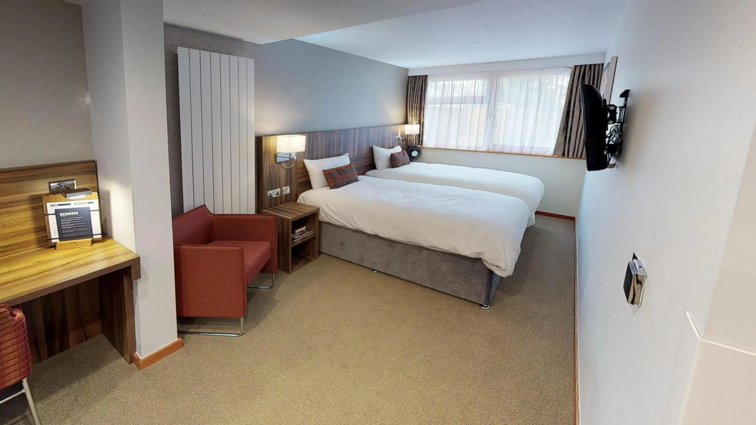 Bedroom in College Court Hotel