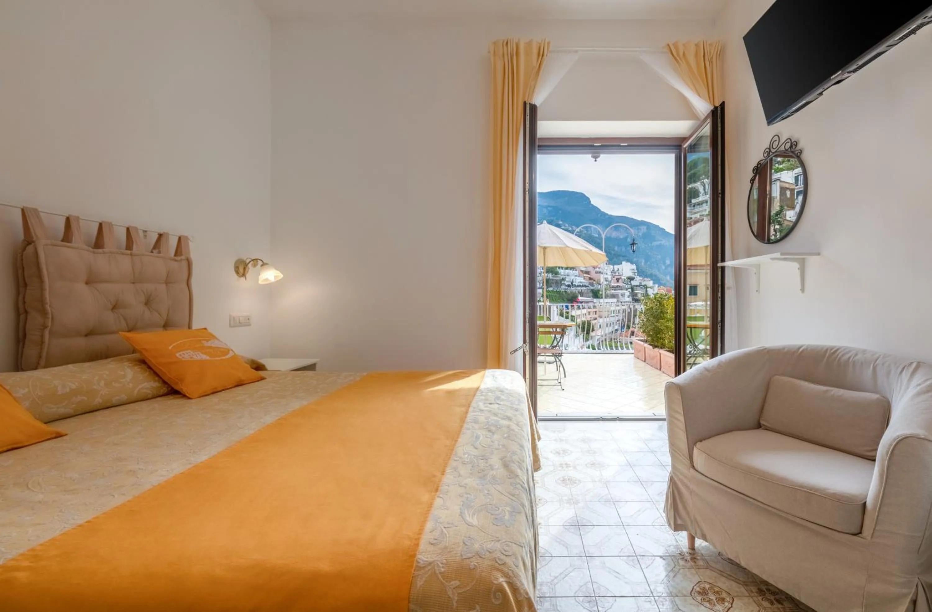 Bedroom in Florida Residence