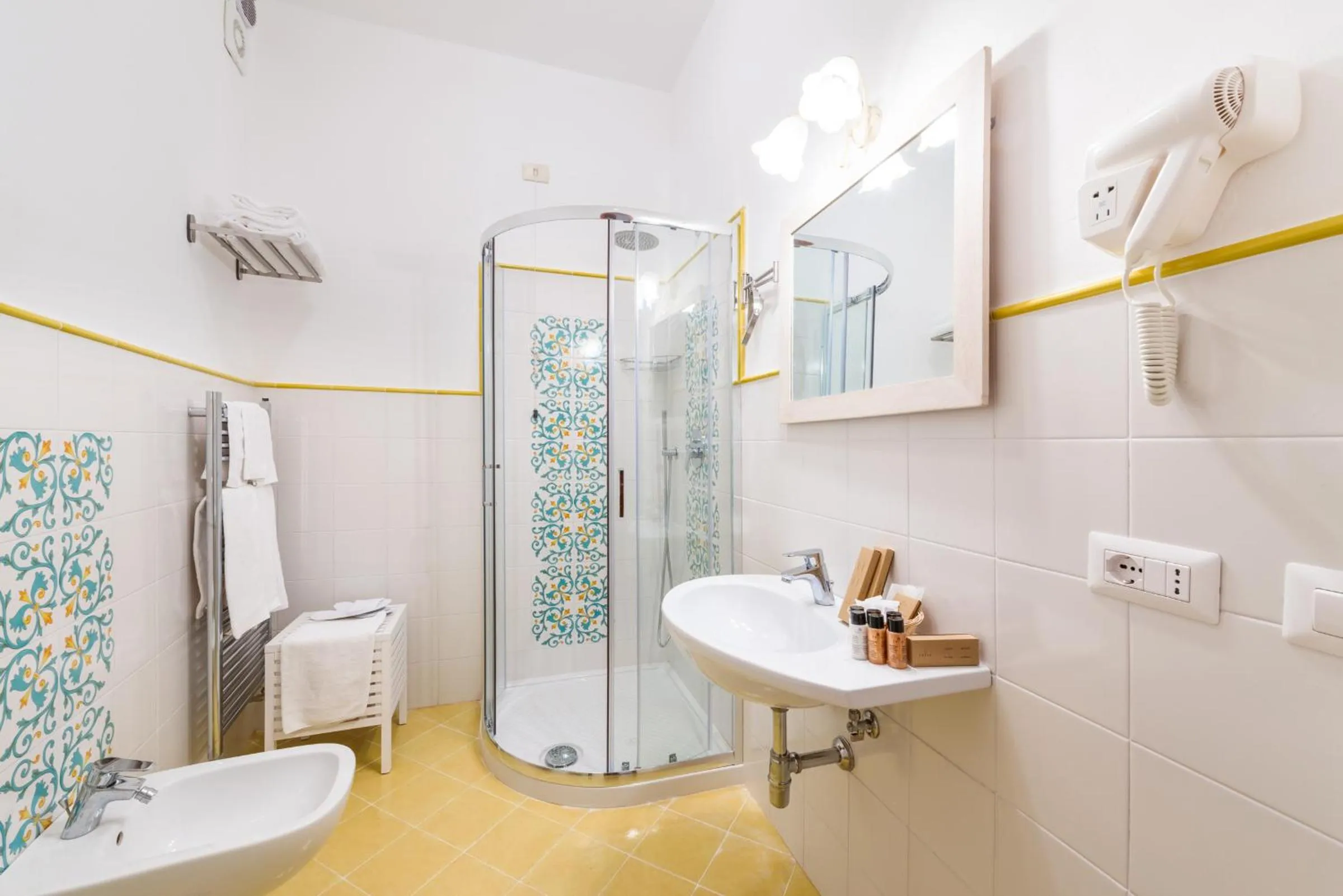 Shower in Florida Residence