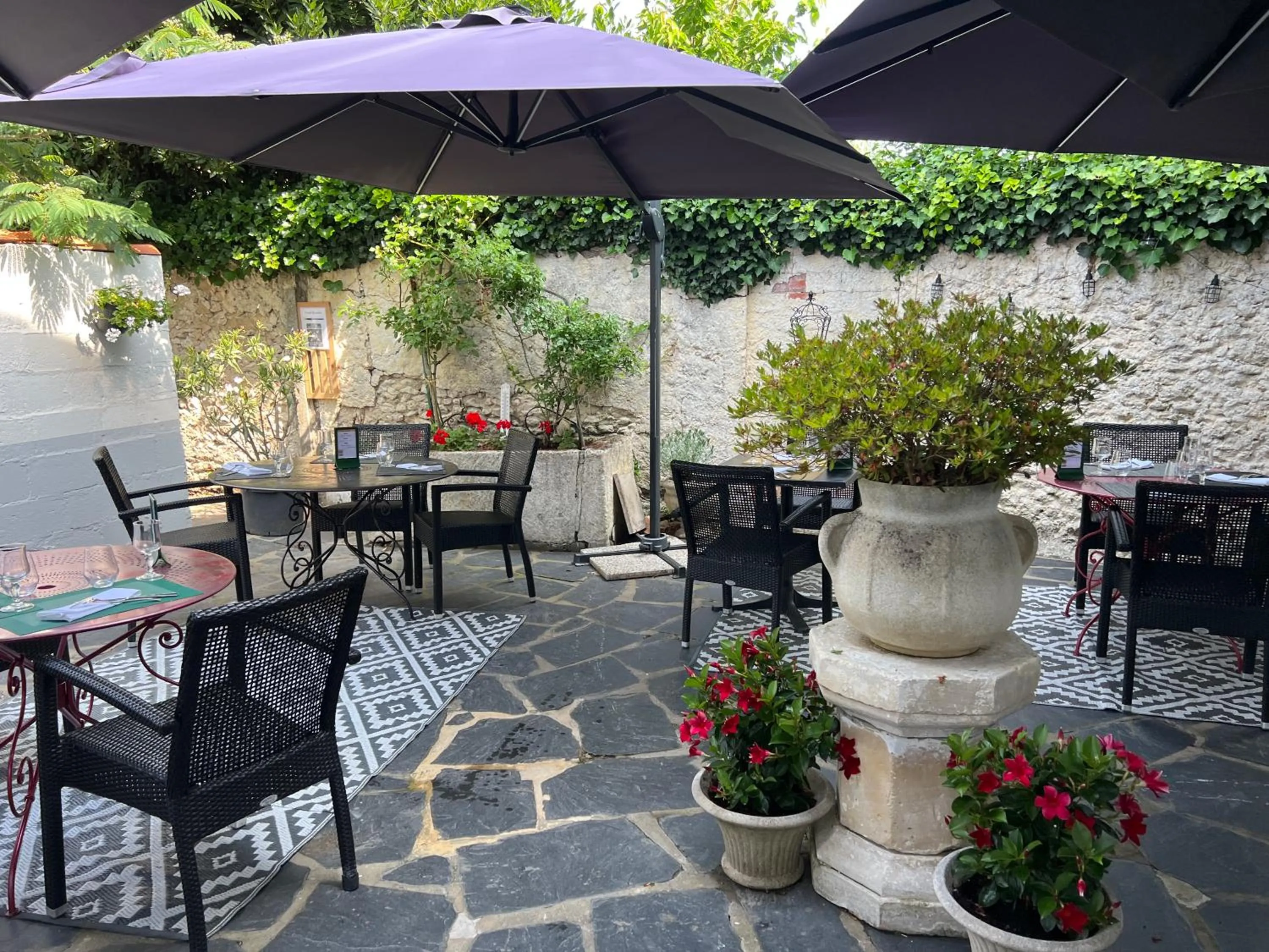 Le Crist'Al, hôtel climatisé, front de mer, proche du centre ville, et solution de restauration