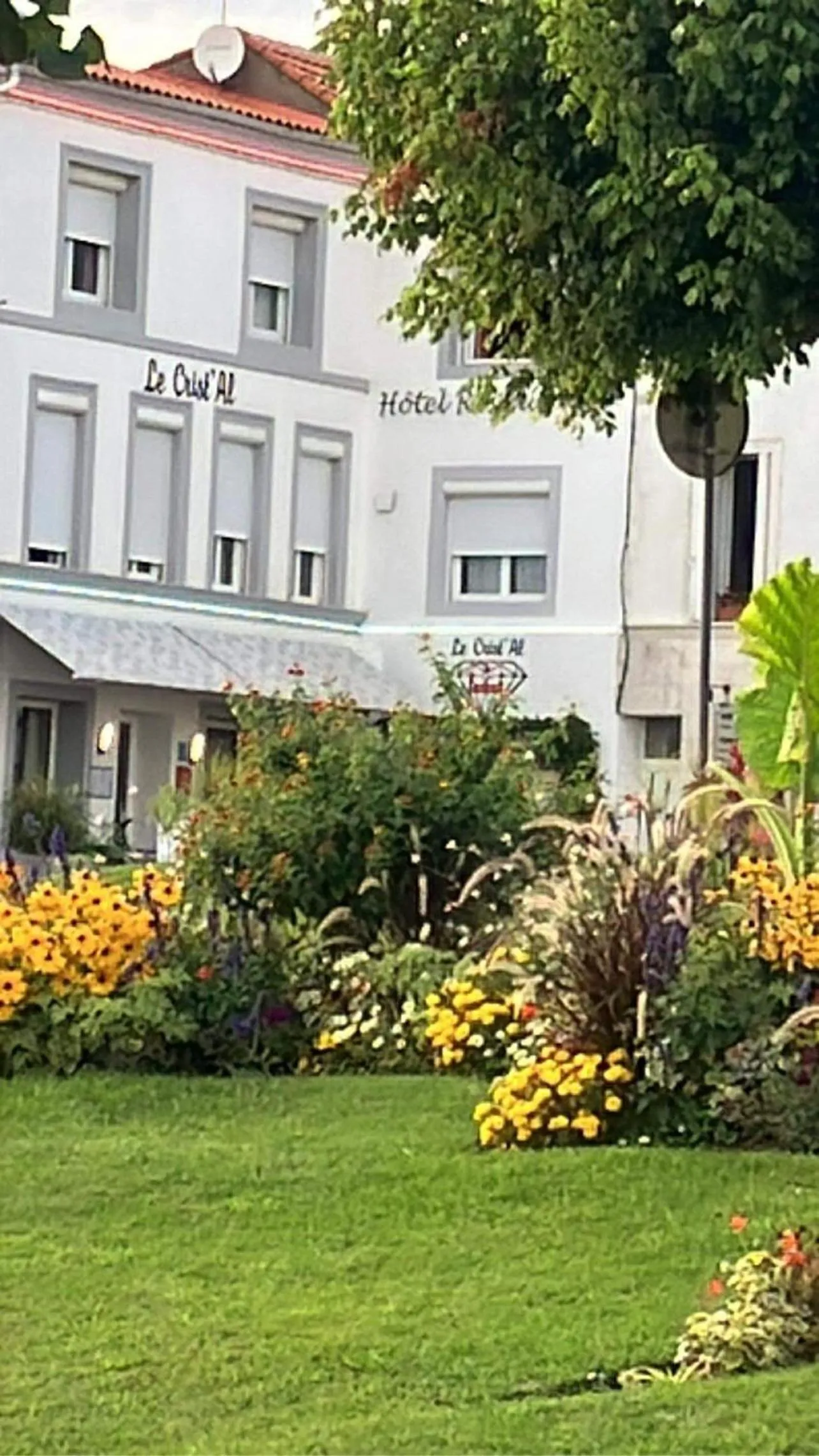 Le Crist'Al, hôtel climatisé, front de mer, proche du centre ville, et solution de restauration